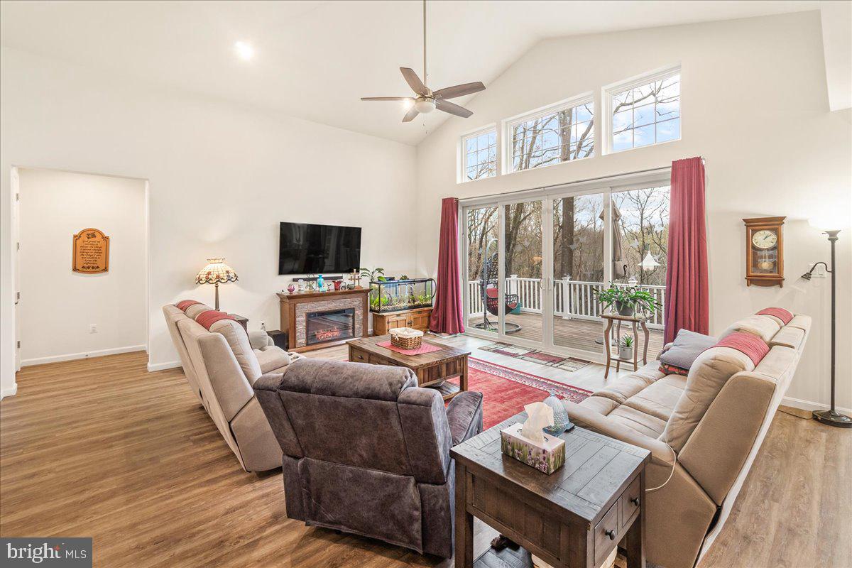 BRUNSWICK CROSSING - Residential