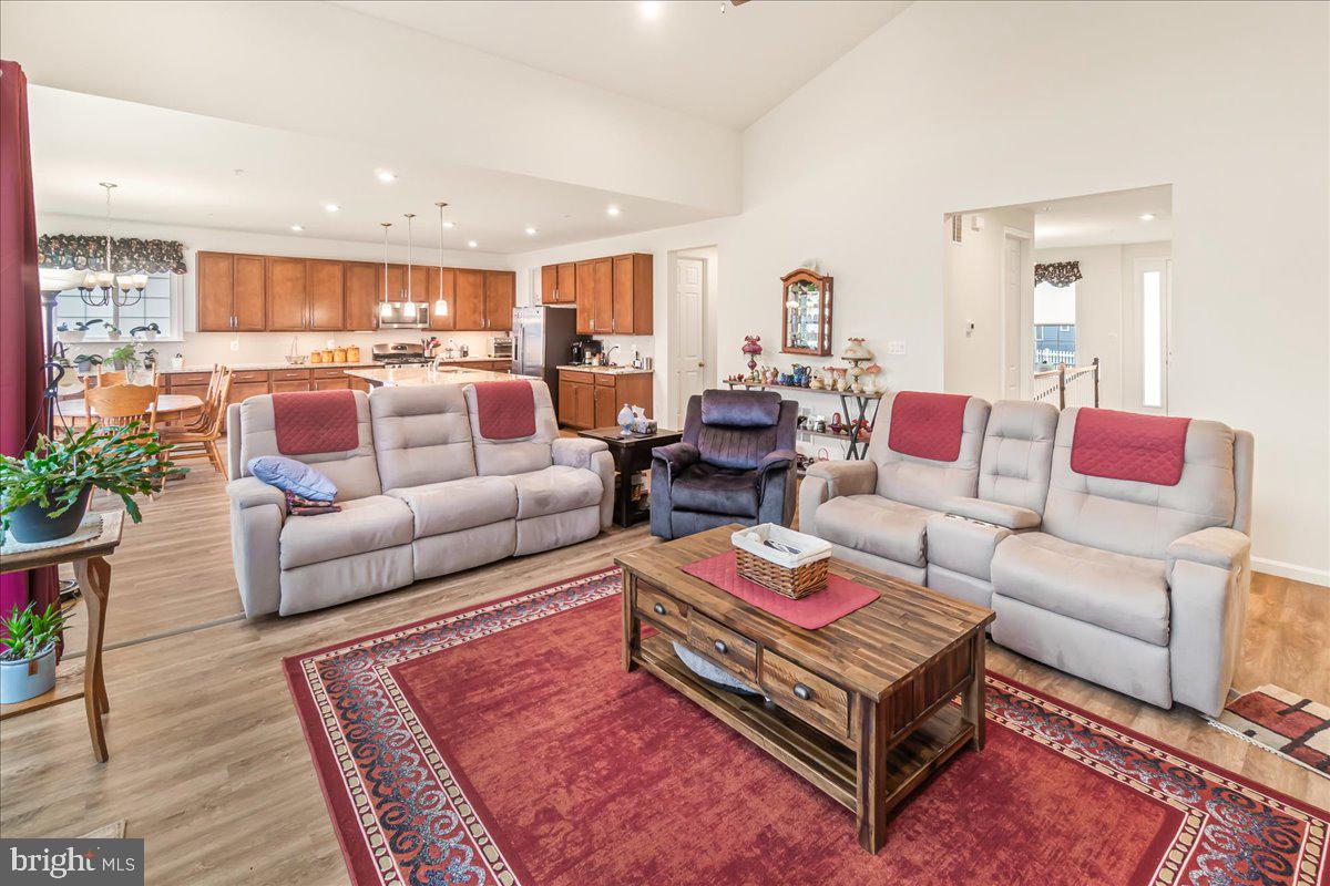 BRUNSWICK CROSSING - Residential