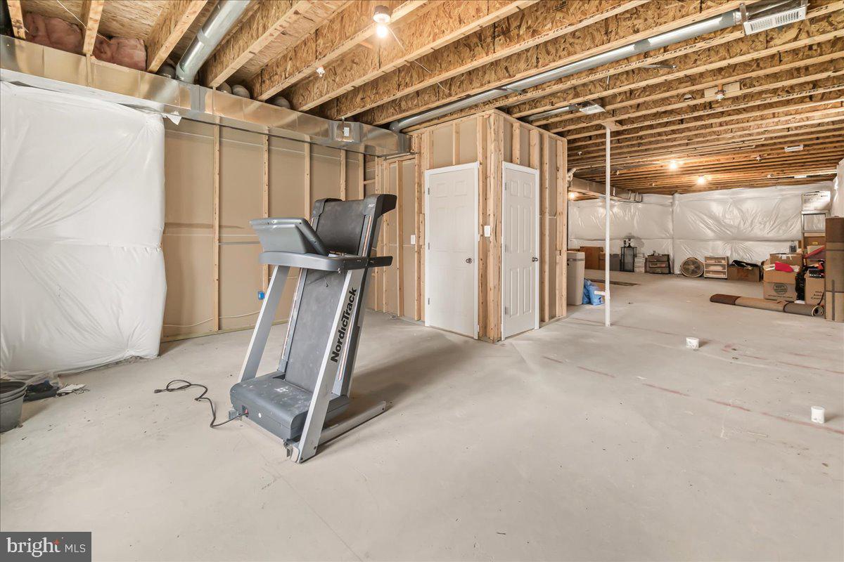 BRUNSWICK CROSSING - Residential