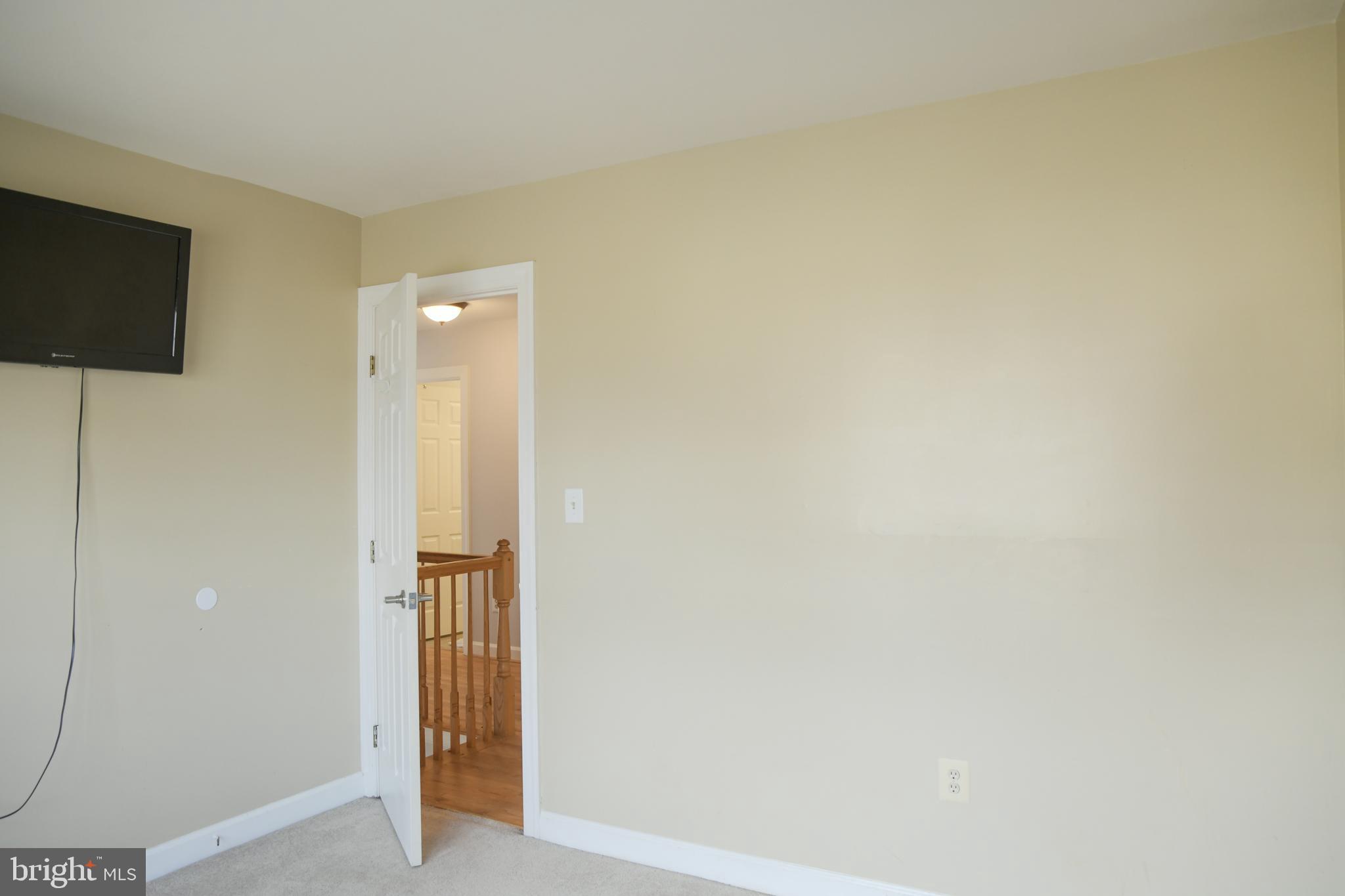 TANTALLON HILLS - Residential