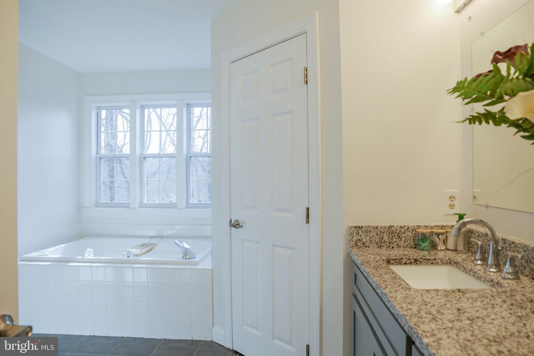 TANTALLON HILLS - Residential