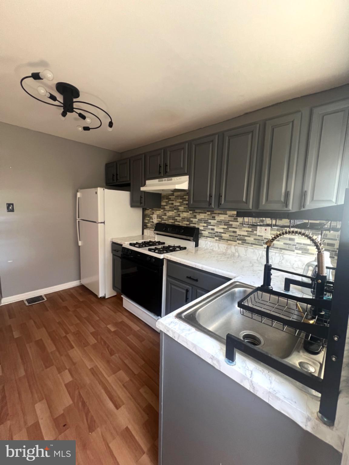 FISHTOWN - Residential