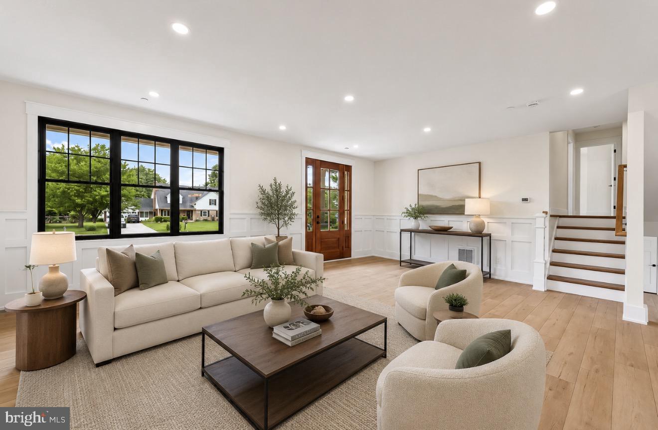 1008 RICHMOND ROAD