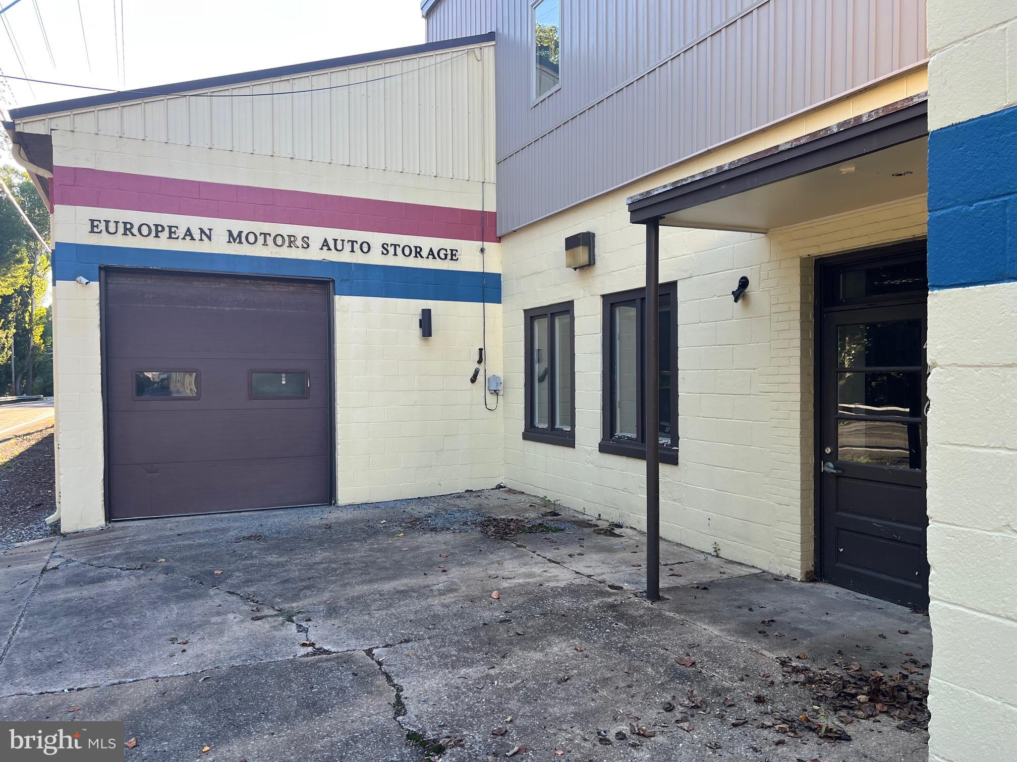 4116 NEW HOLLAND ROAD