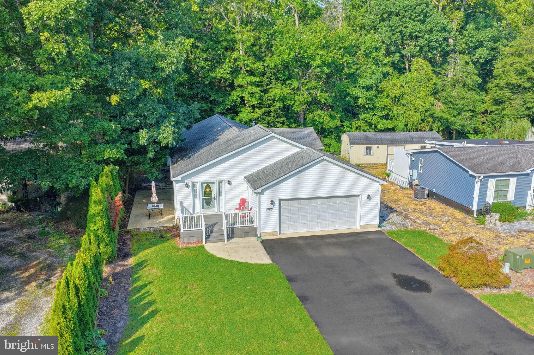 171 WHITE PINE DRIVE