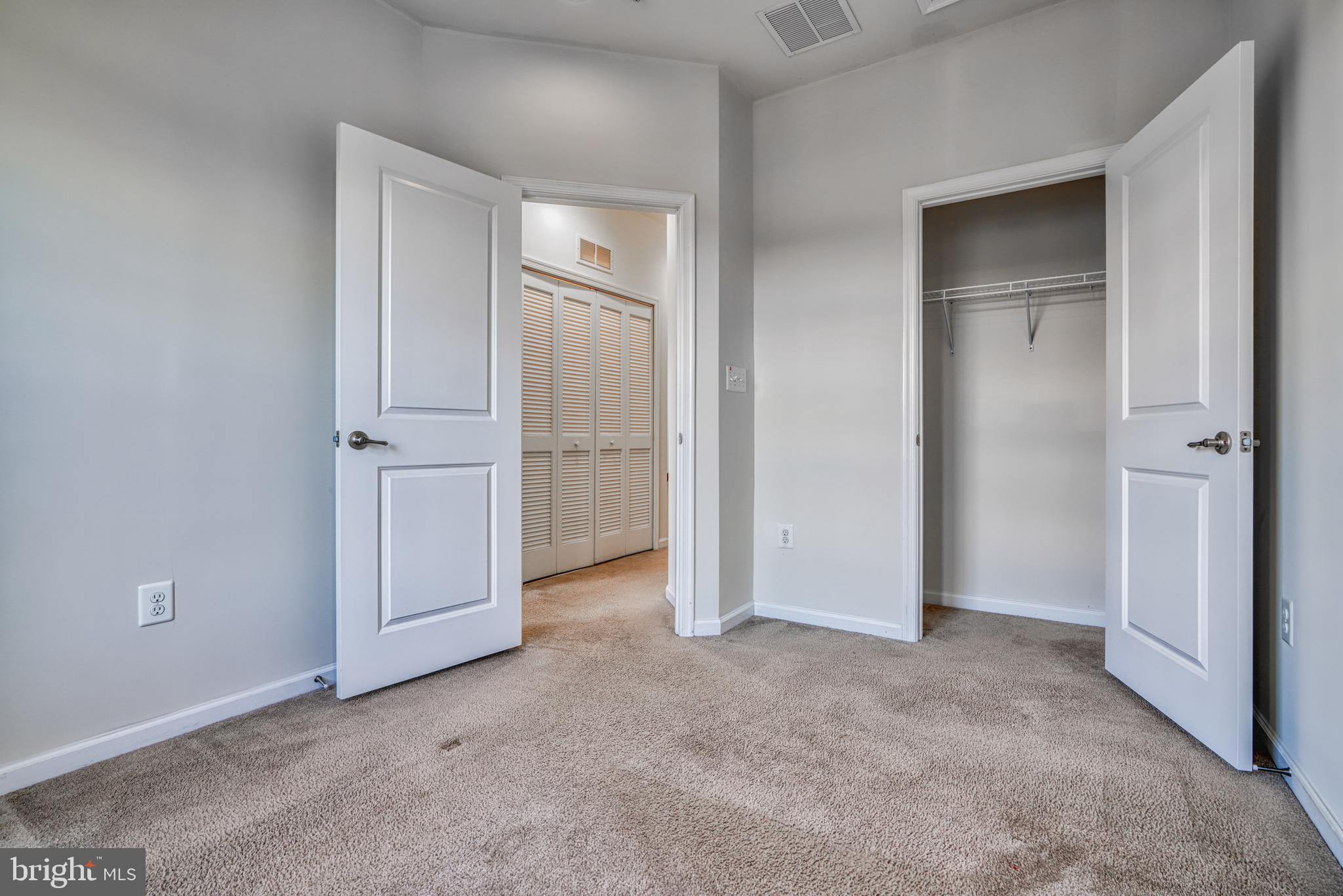 ELLICOTT CROSSING - Residential Lease