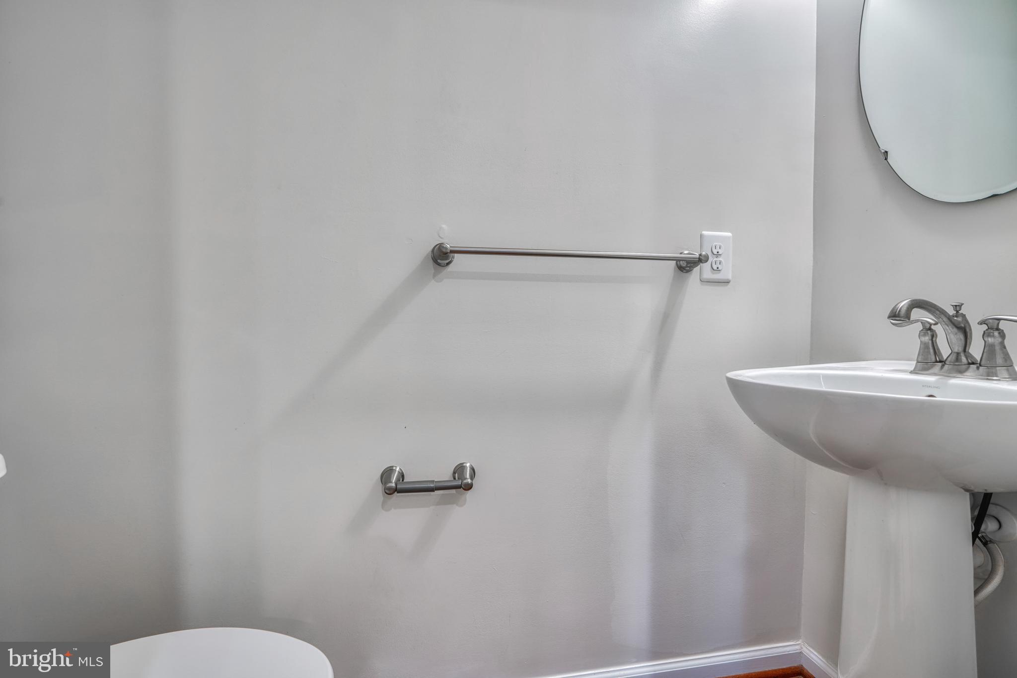 ELLICOTT CROSSING - Residential Lease