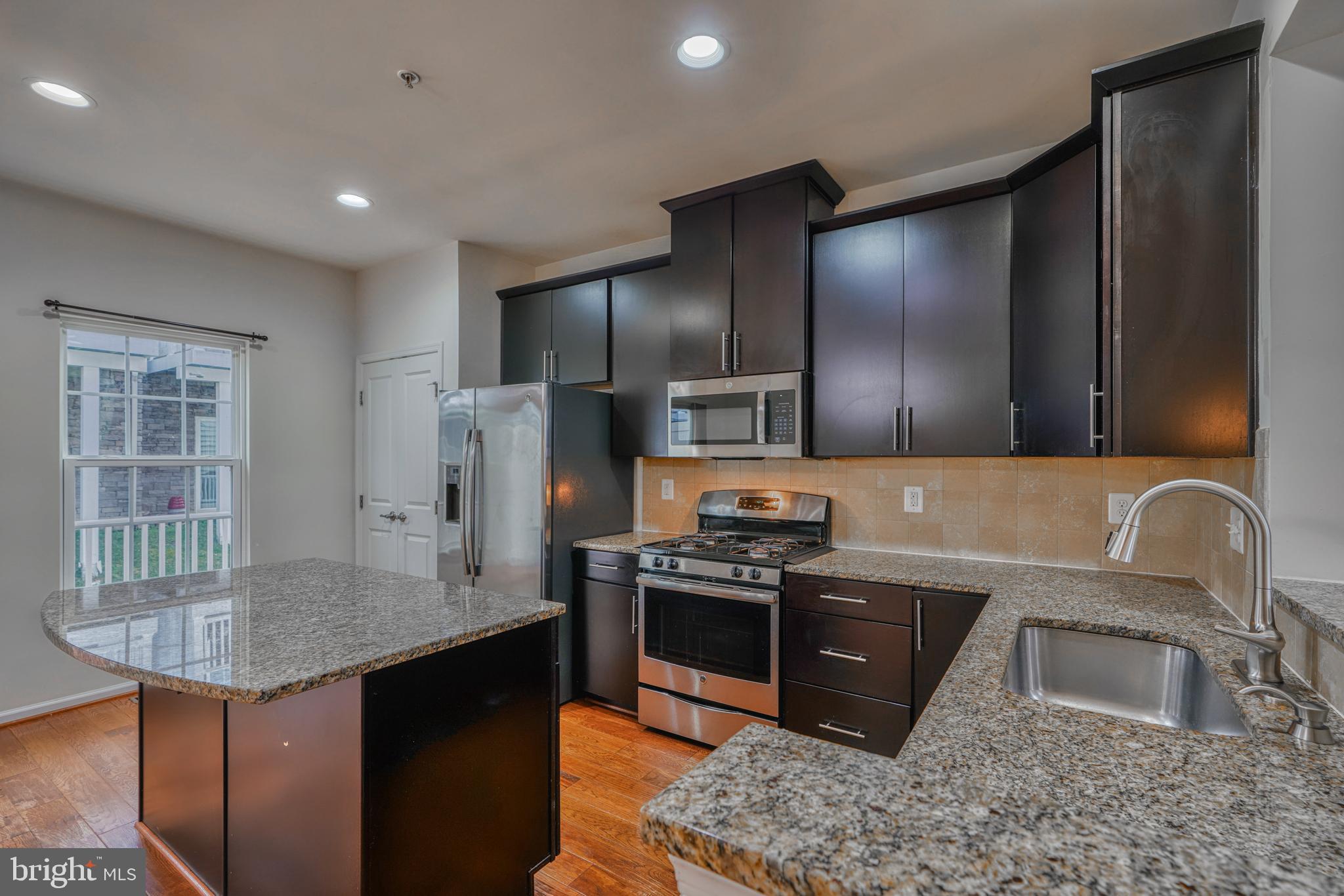 ELLICOTT CROSSING - Residential Lease