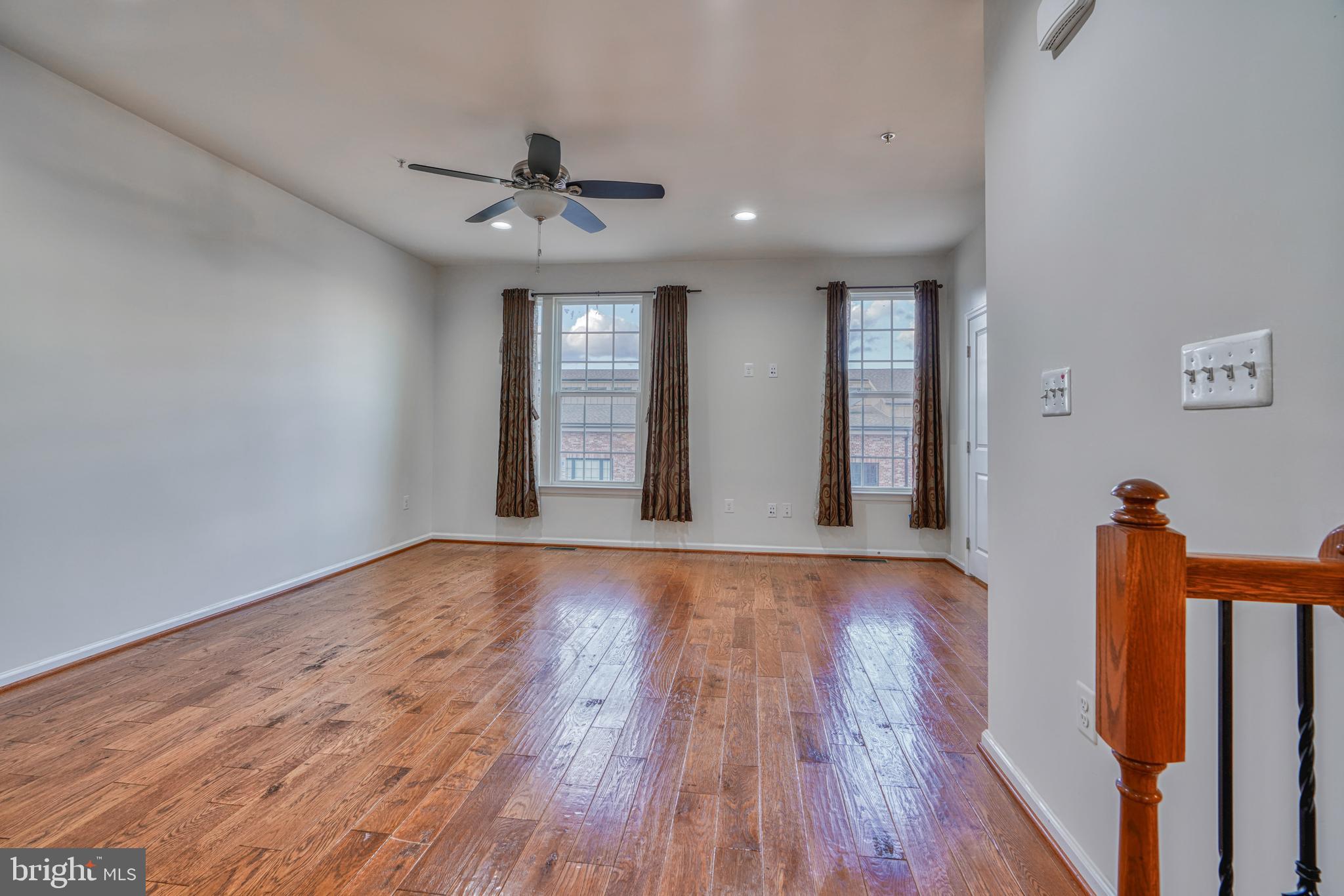 ELLICOTT CROSSING - Residential Lease