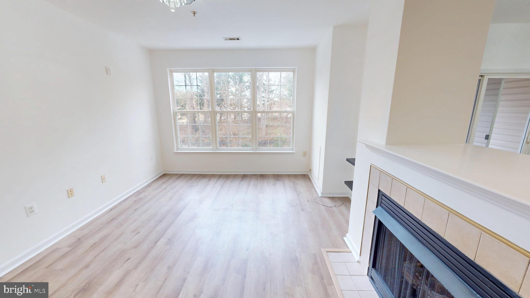 HIGH VIEW AT HUNT VALLEY - Residential