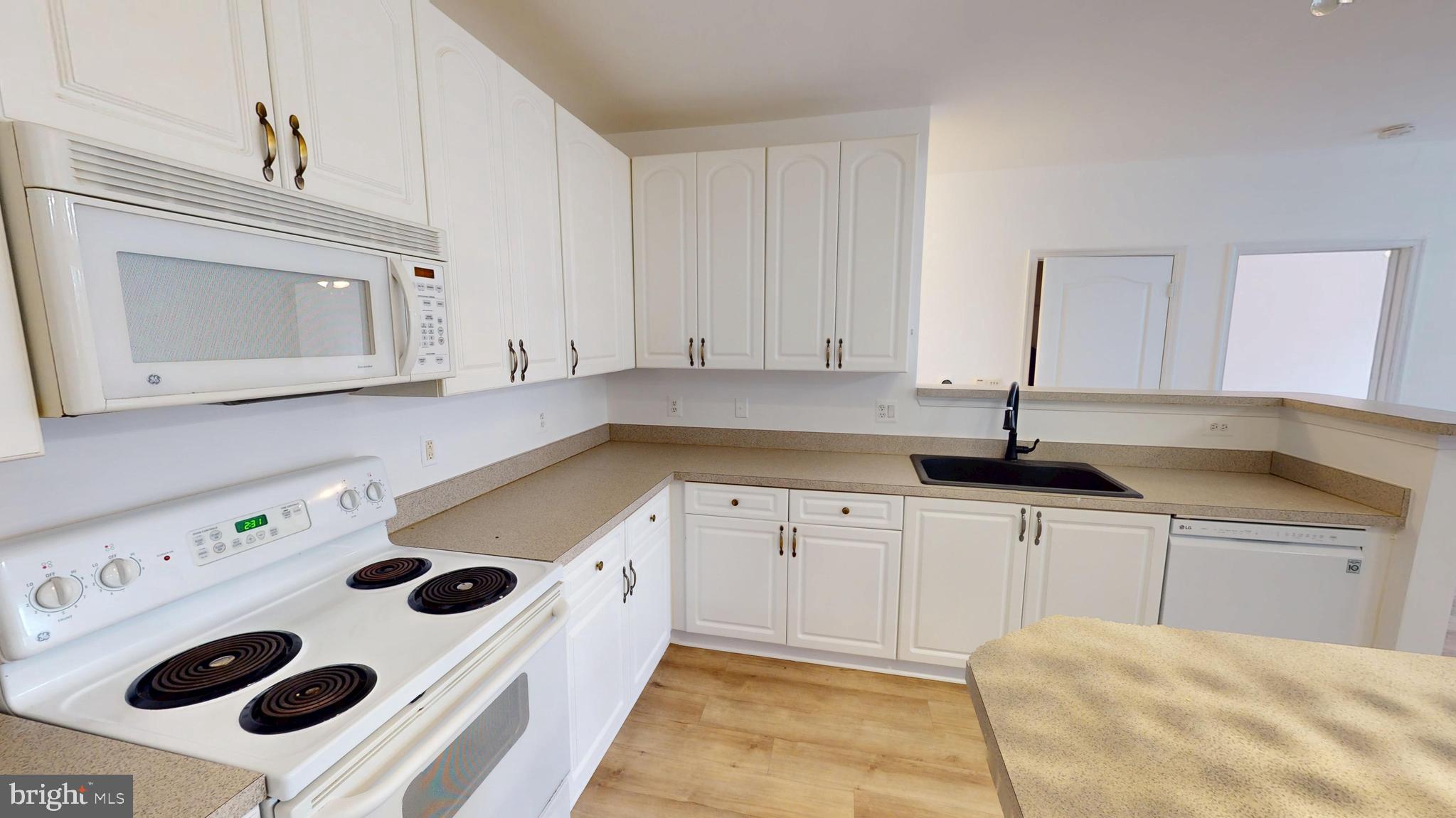 HIGH VIEW AT HUNT VALLEY - Residential