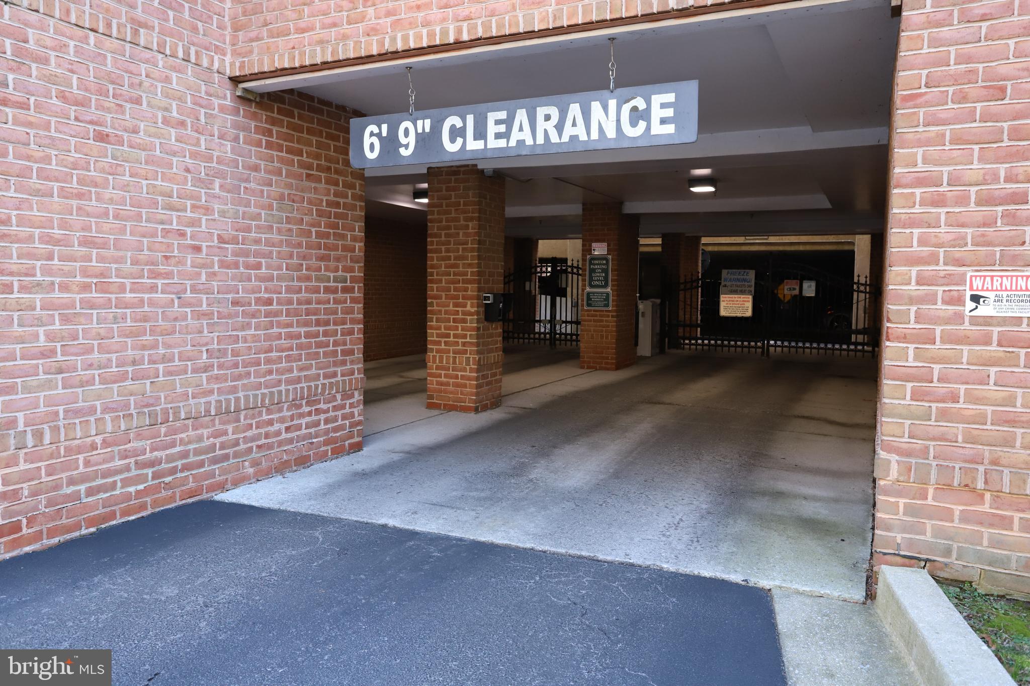 HIGH VIEW AT HUNT VALLEY - Residential