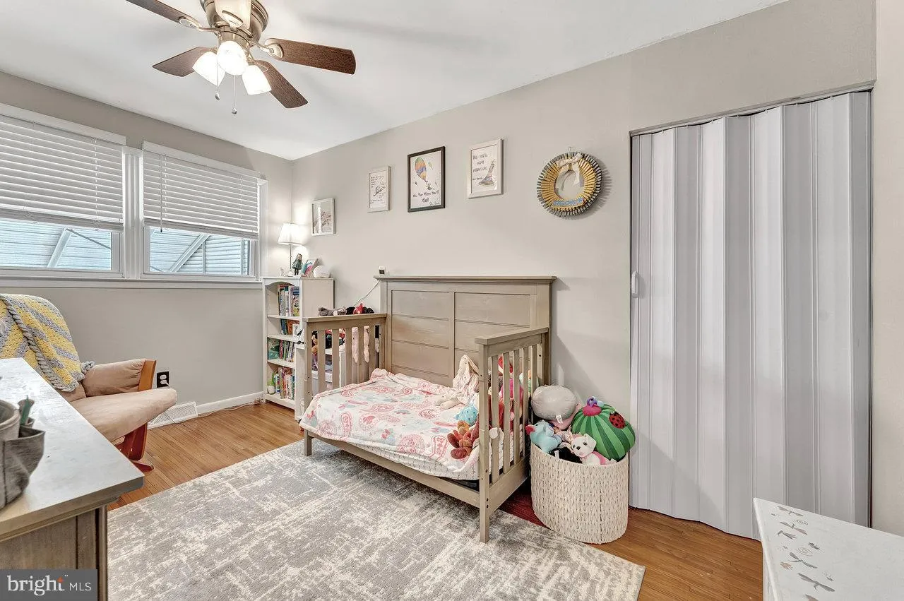 Riverside, New Jersey 08075, United States, 3 Bedrooms Bedrooms, ,2 BathroomsBathrooms,Residential,Pending,10928