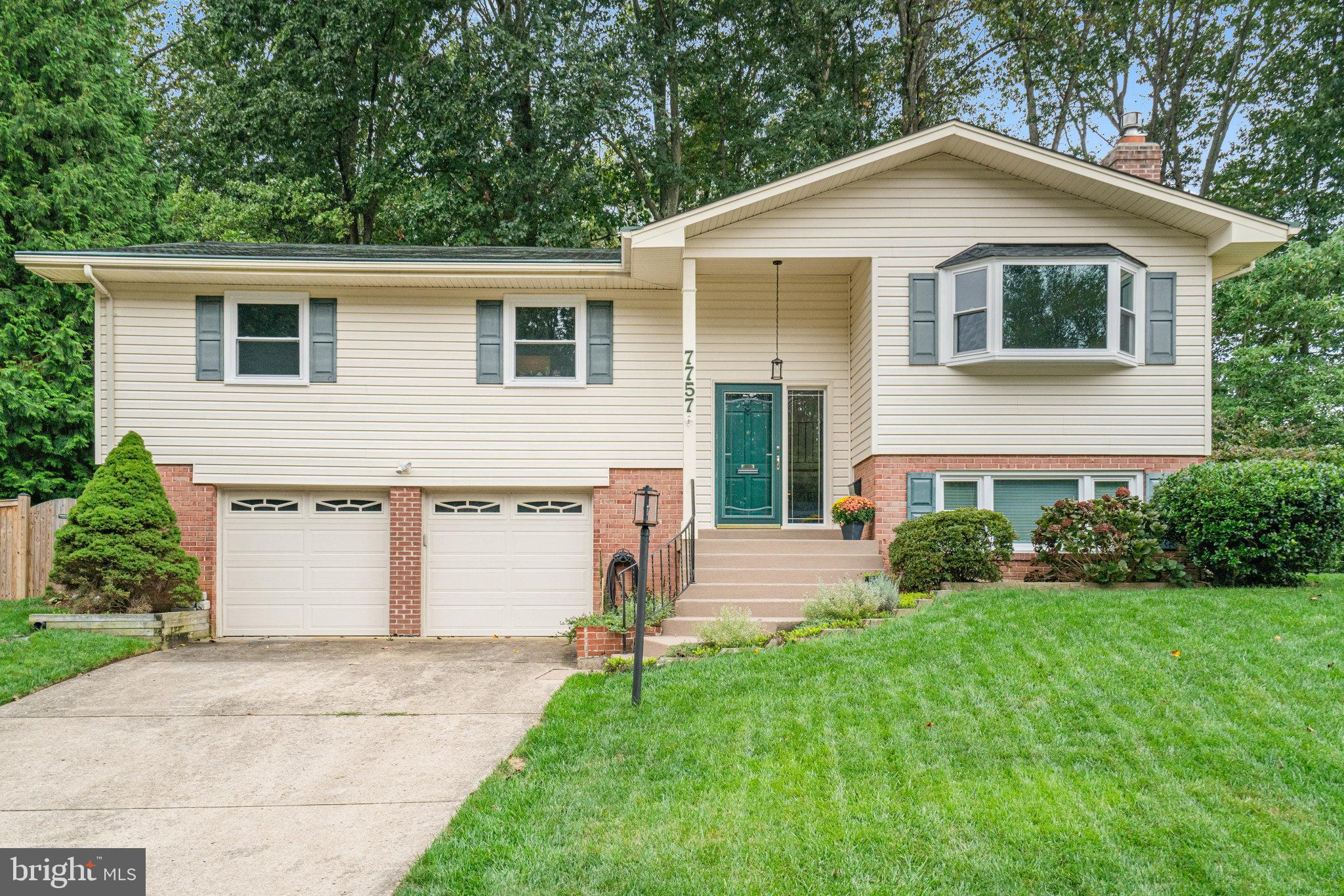 7757 CARRLEIGH PARKWAY