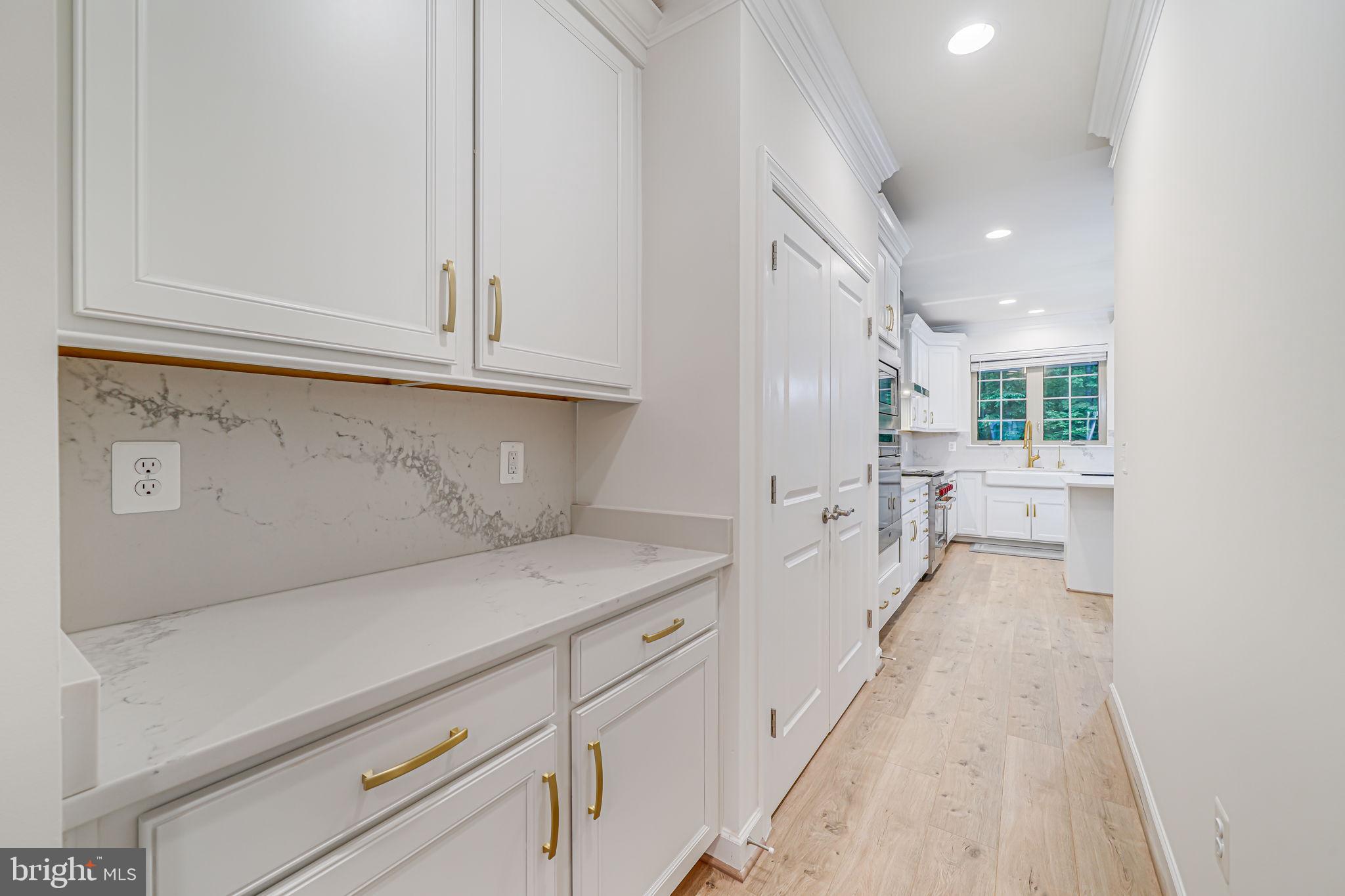 LAKE MANASSAS - Residential