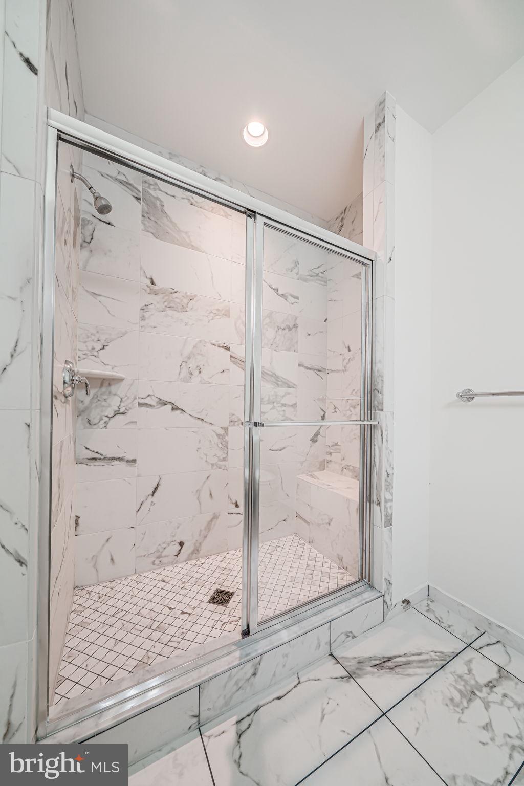 LAKE MANASSAS - Residential