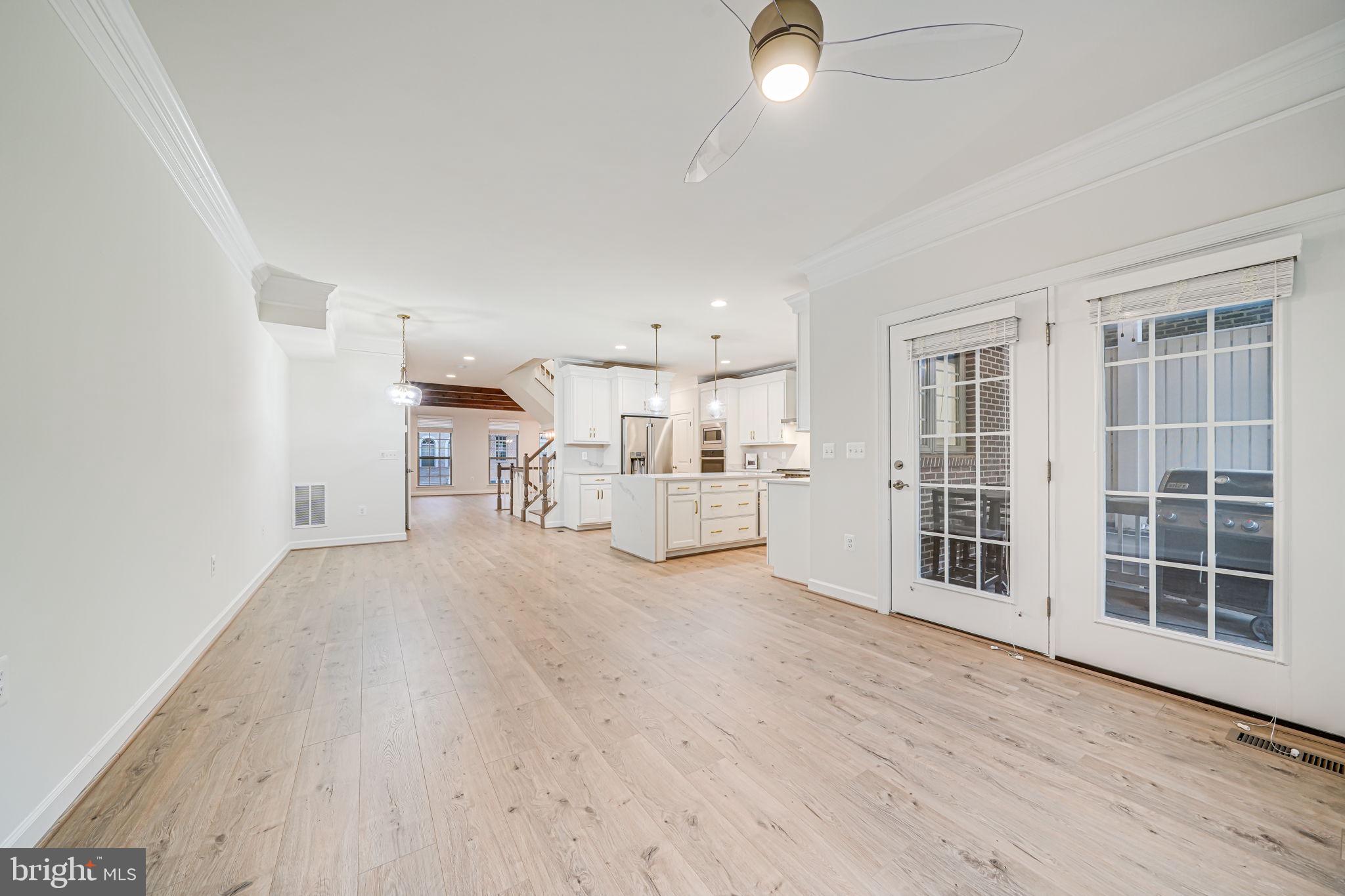 LAKE MANASSAS - Residential