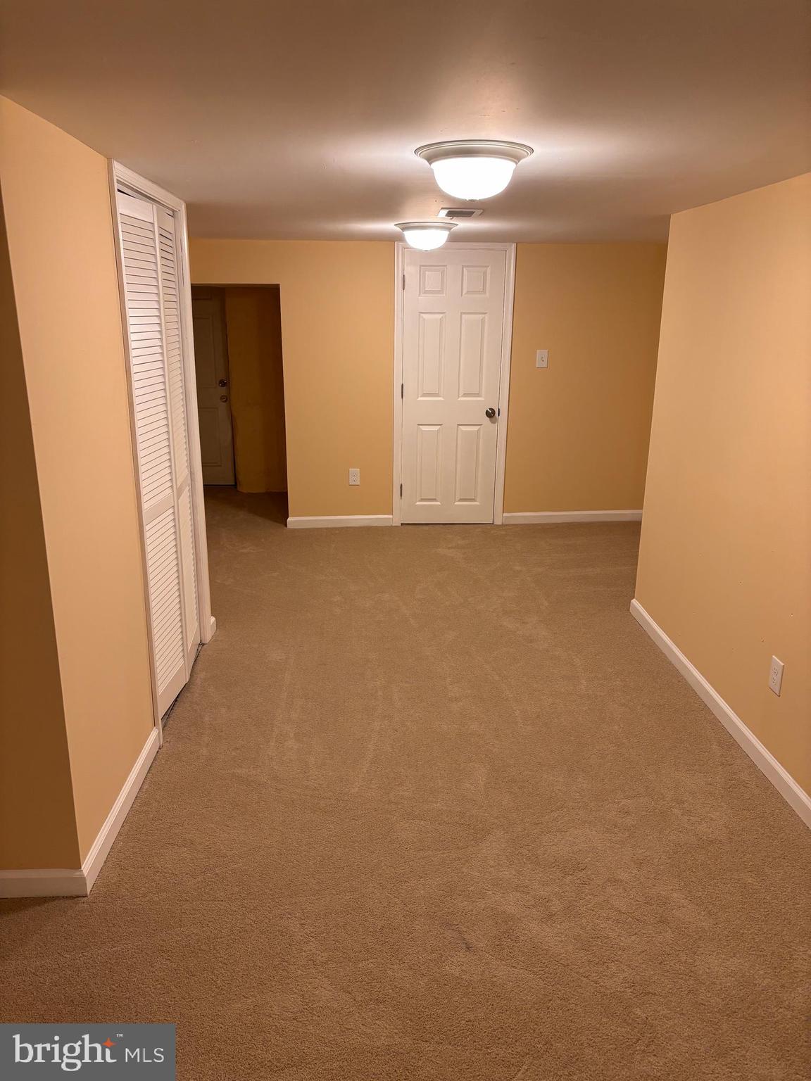 WEST OAK LANE - Residential