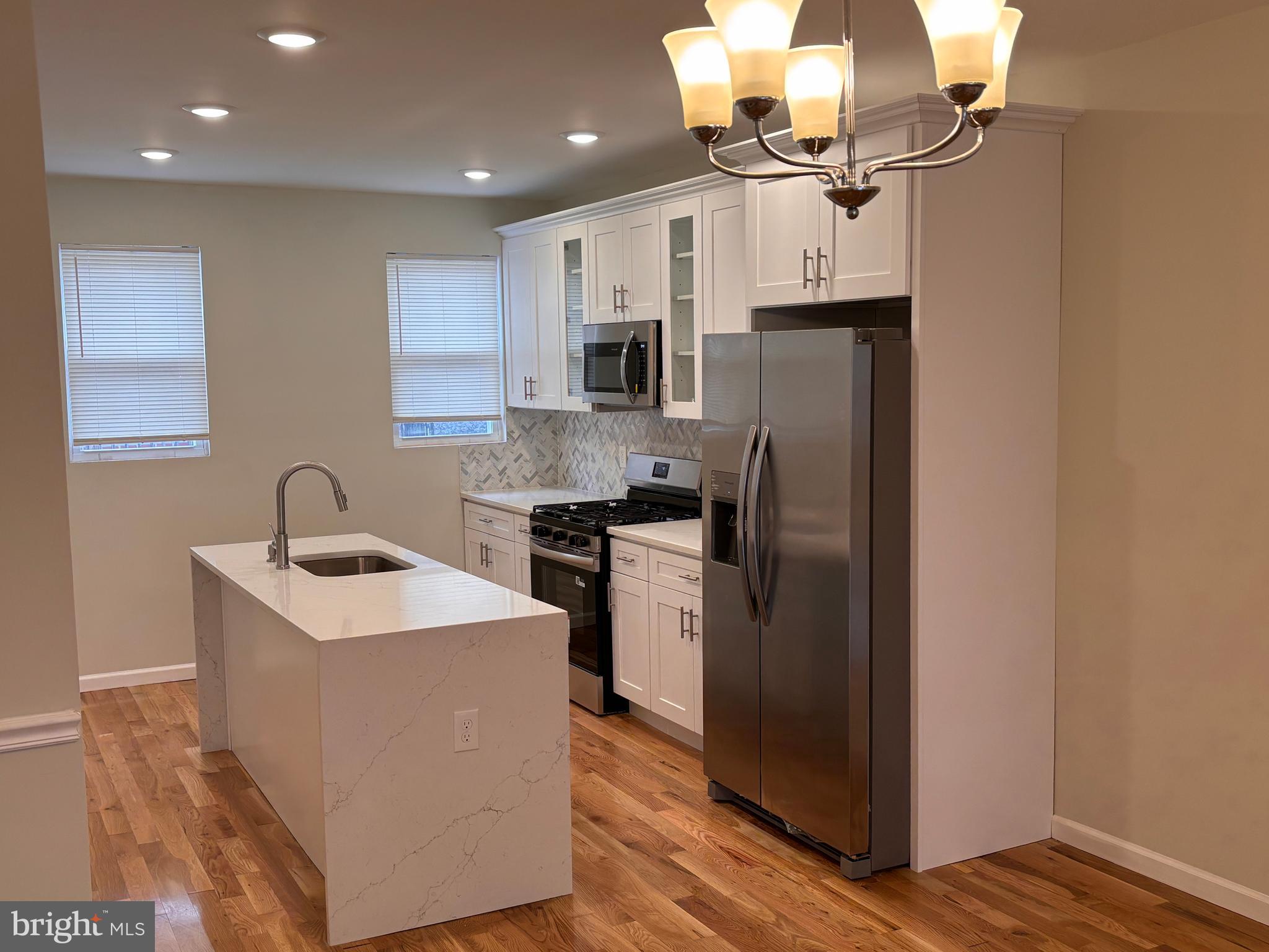 WEST OAK LANE - Residential