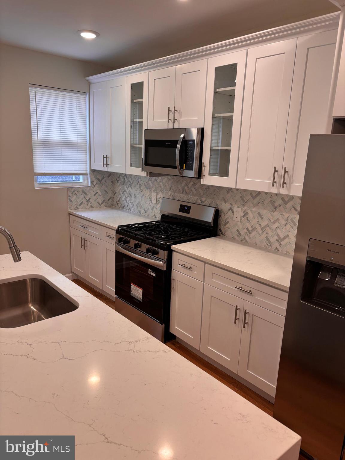 WEST OAK LANE - Residential