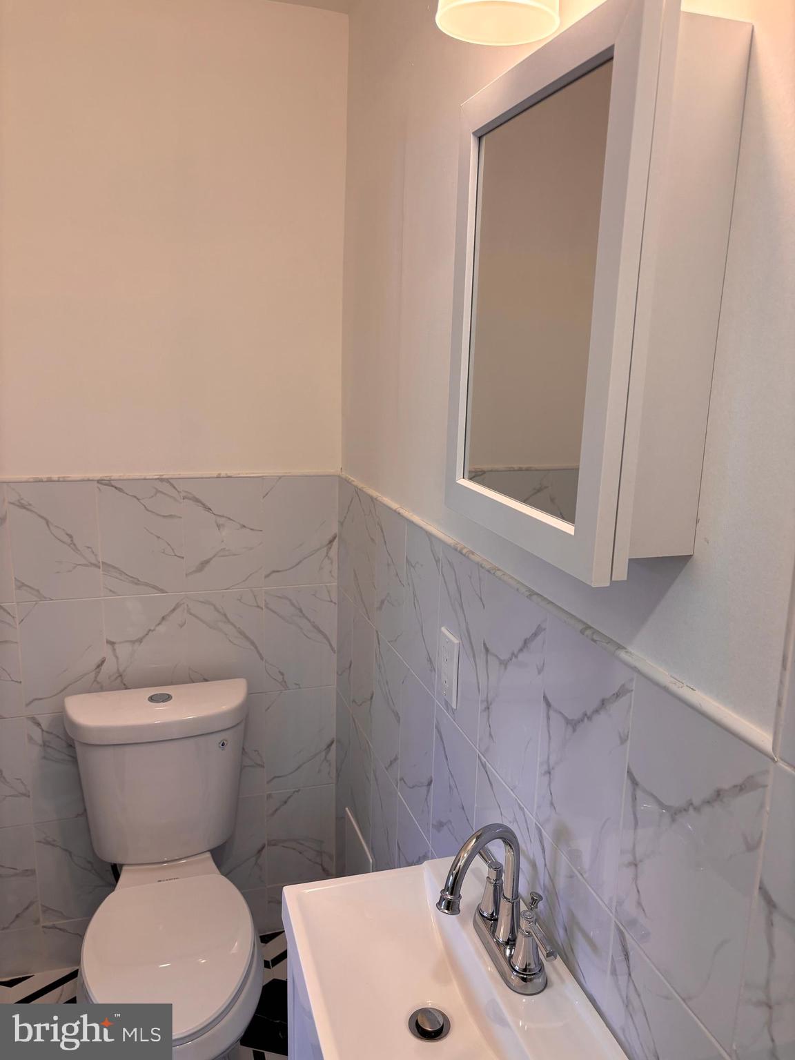 WEST OAK LANE - Residential