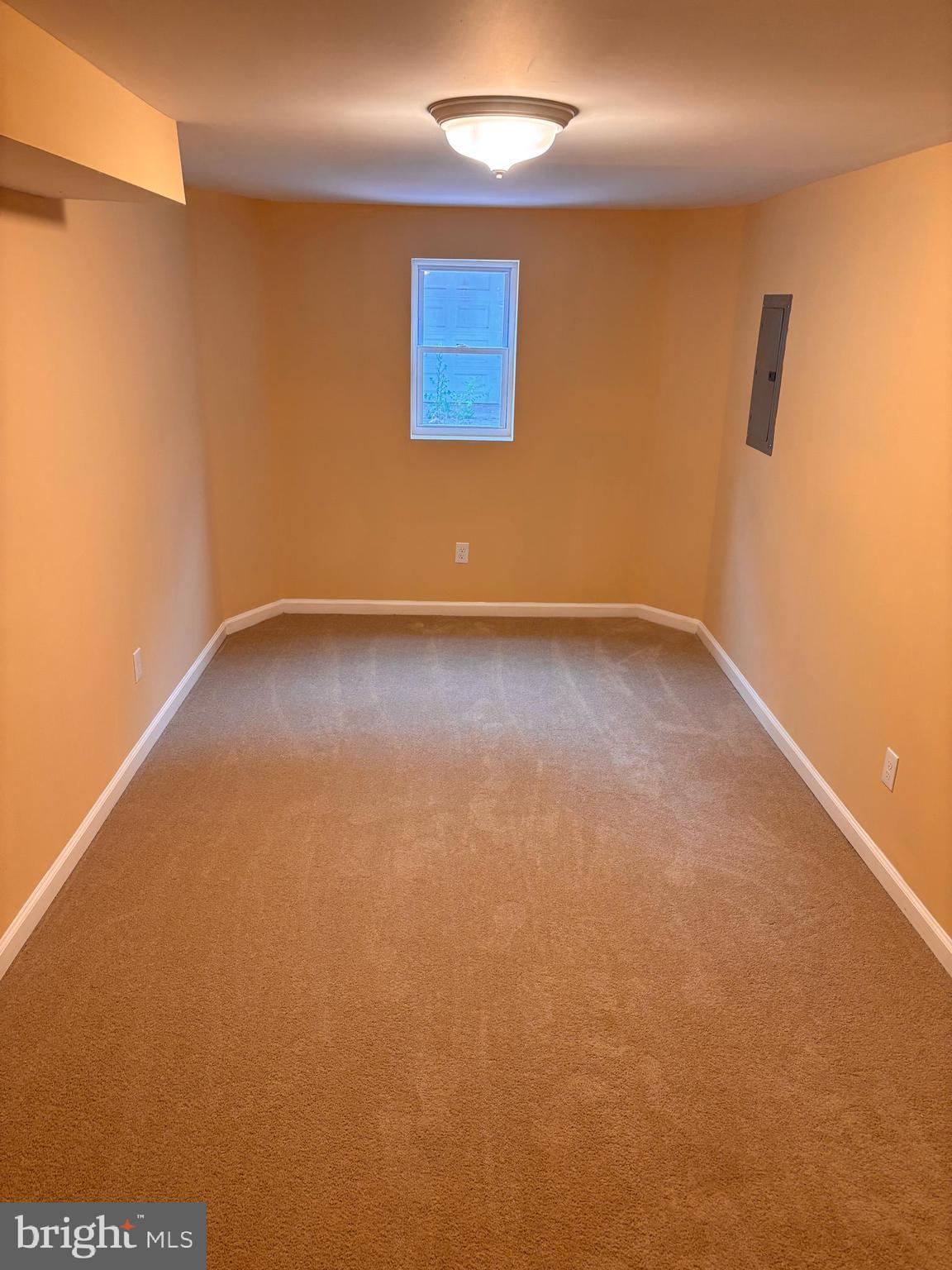 WEST OAK LANE - Residential