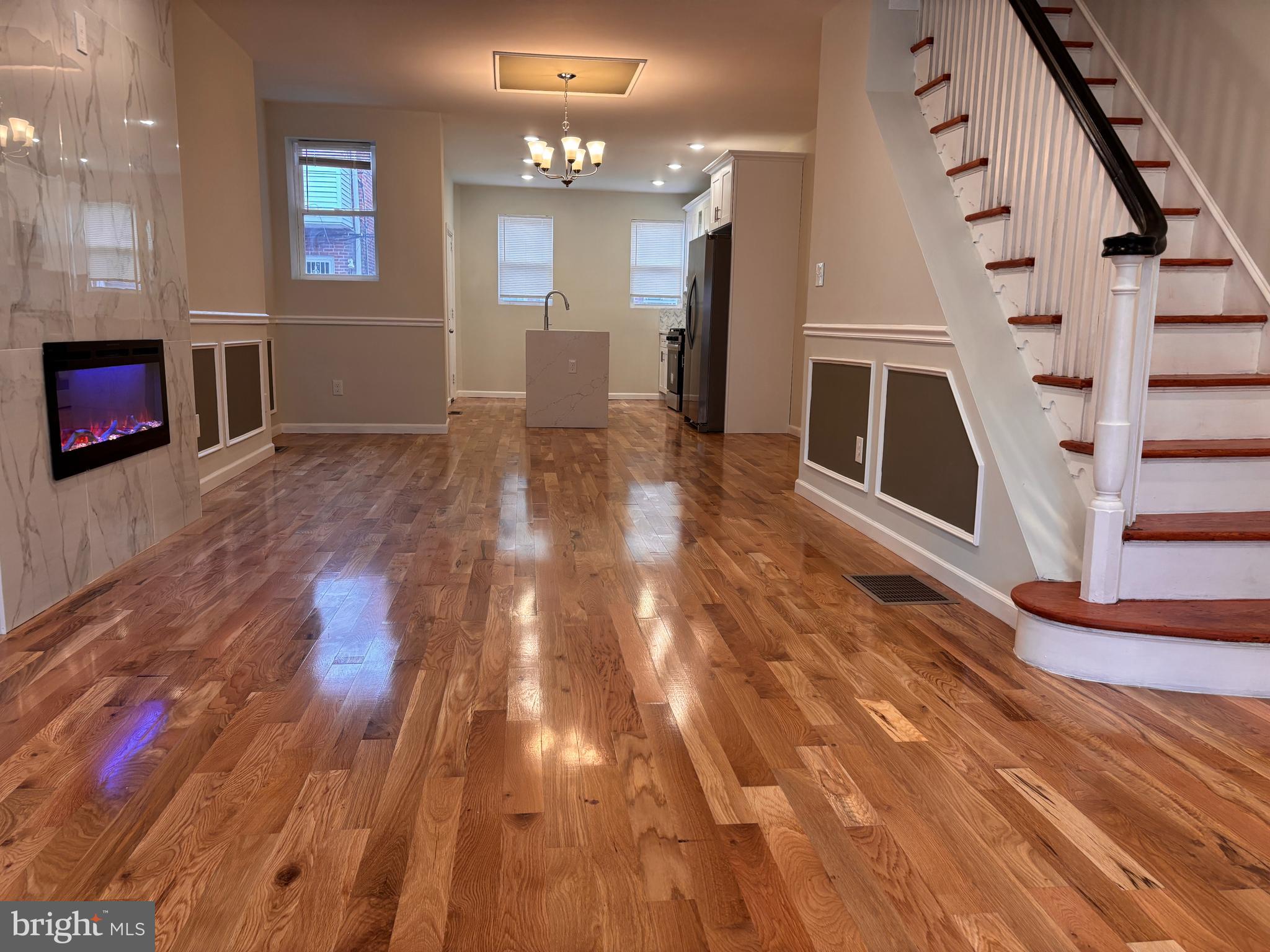 WEST OAK LANE - Residential