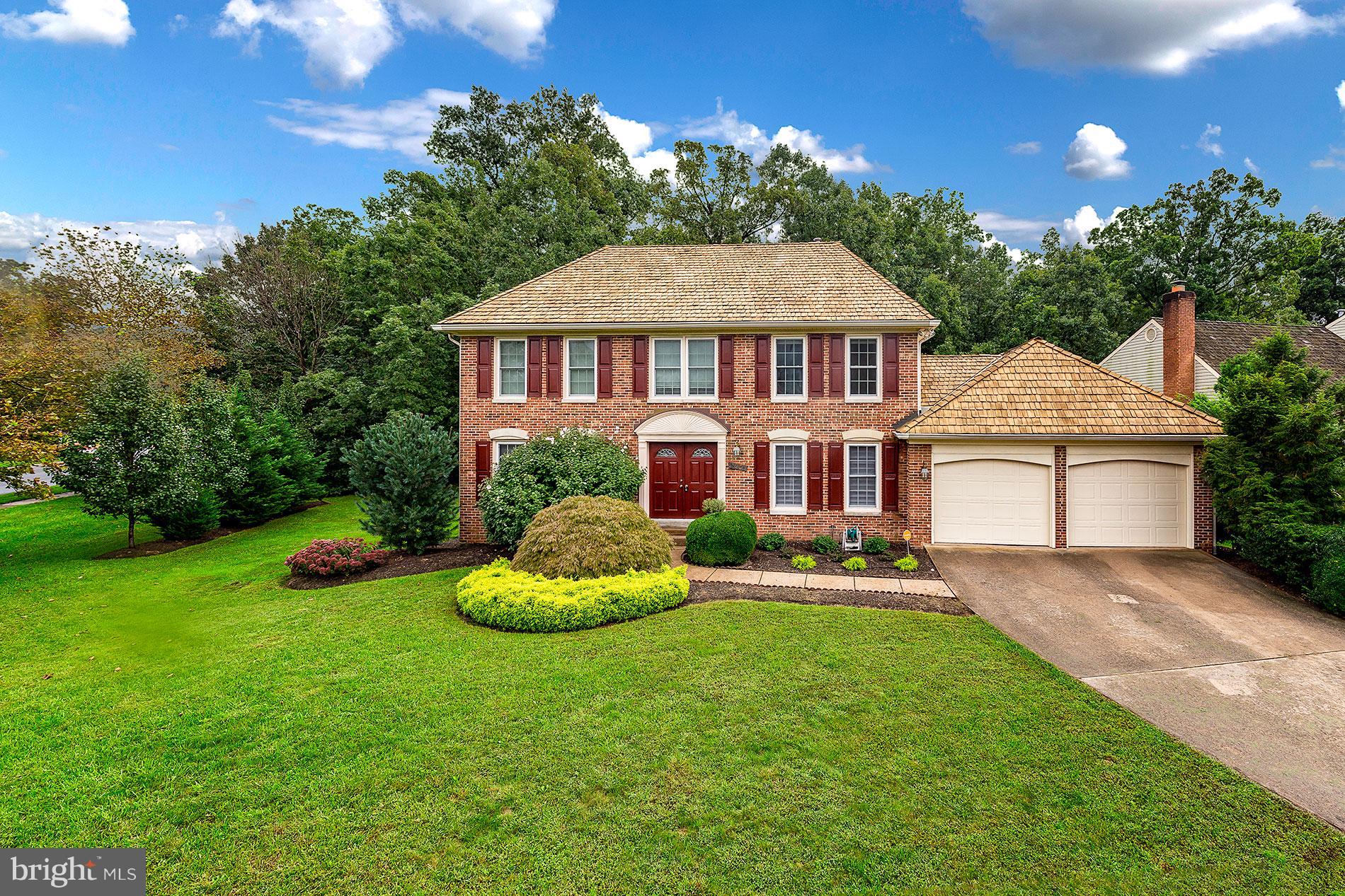 LIFESTYLE AT SULLY STATION - Residential