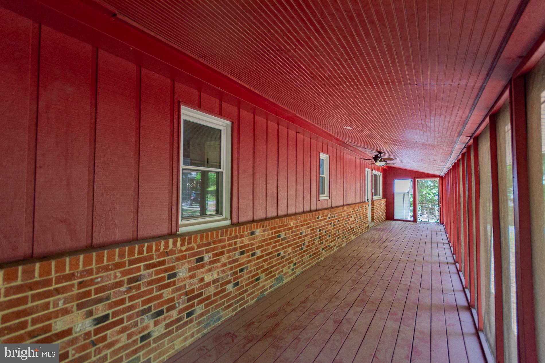 SHANNONDALE - Residential