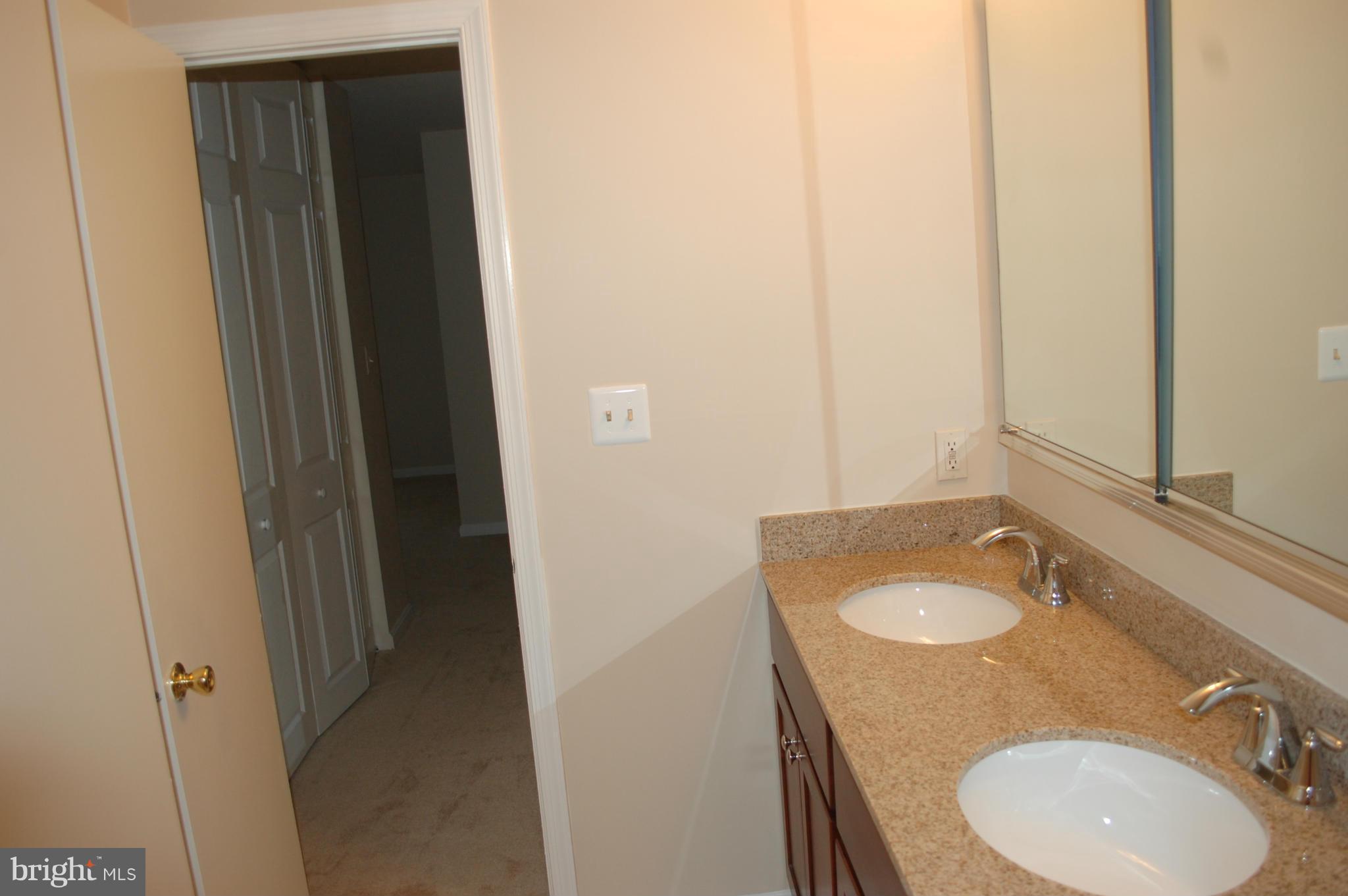 STOCKBRIDGE CONDO - Residential Lease