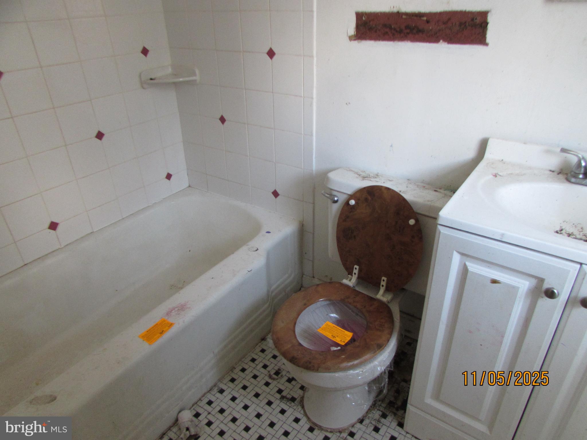 EDMONDSON HEIGHTS - Residential