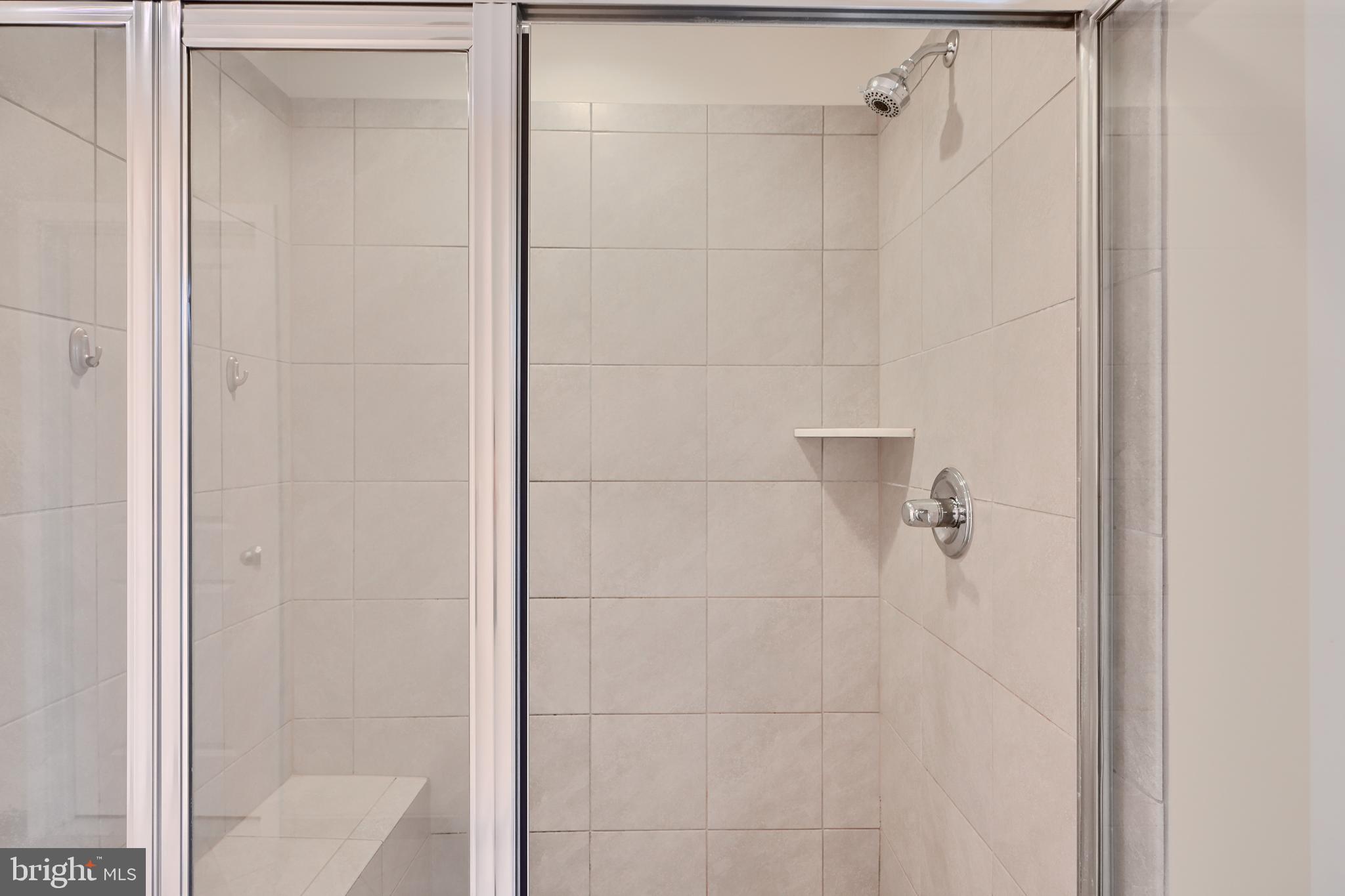 GLENMONT METROCENTRE - Residential