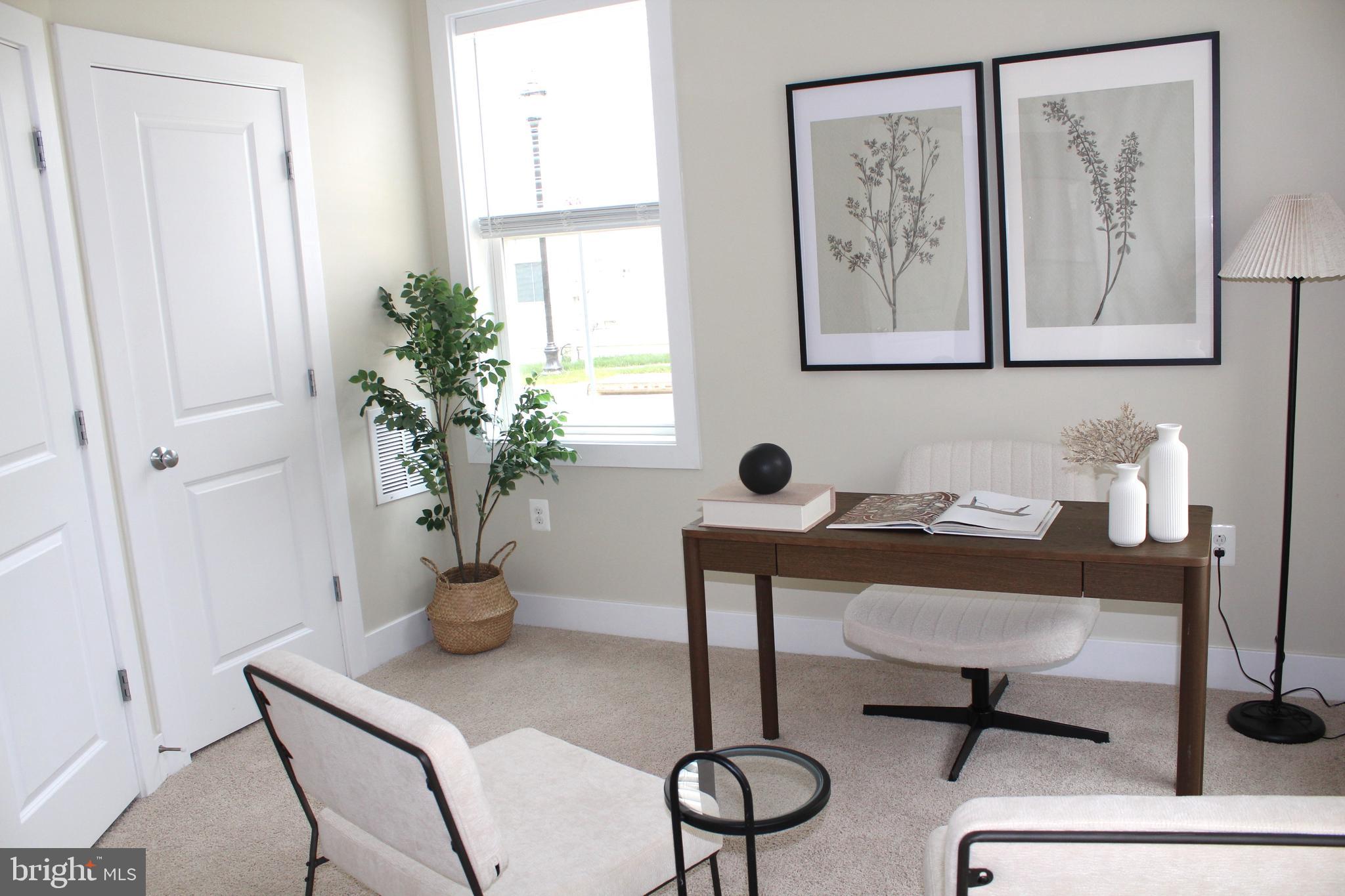 GLENMONT METROCENTRE - Residential