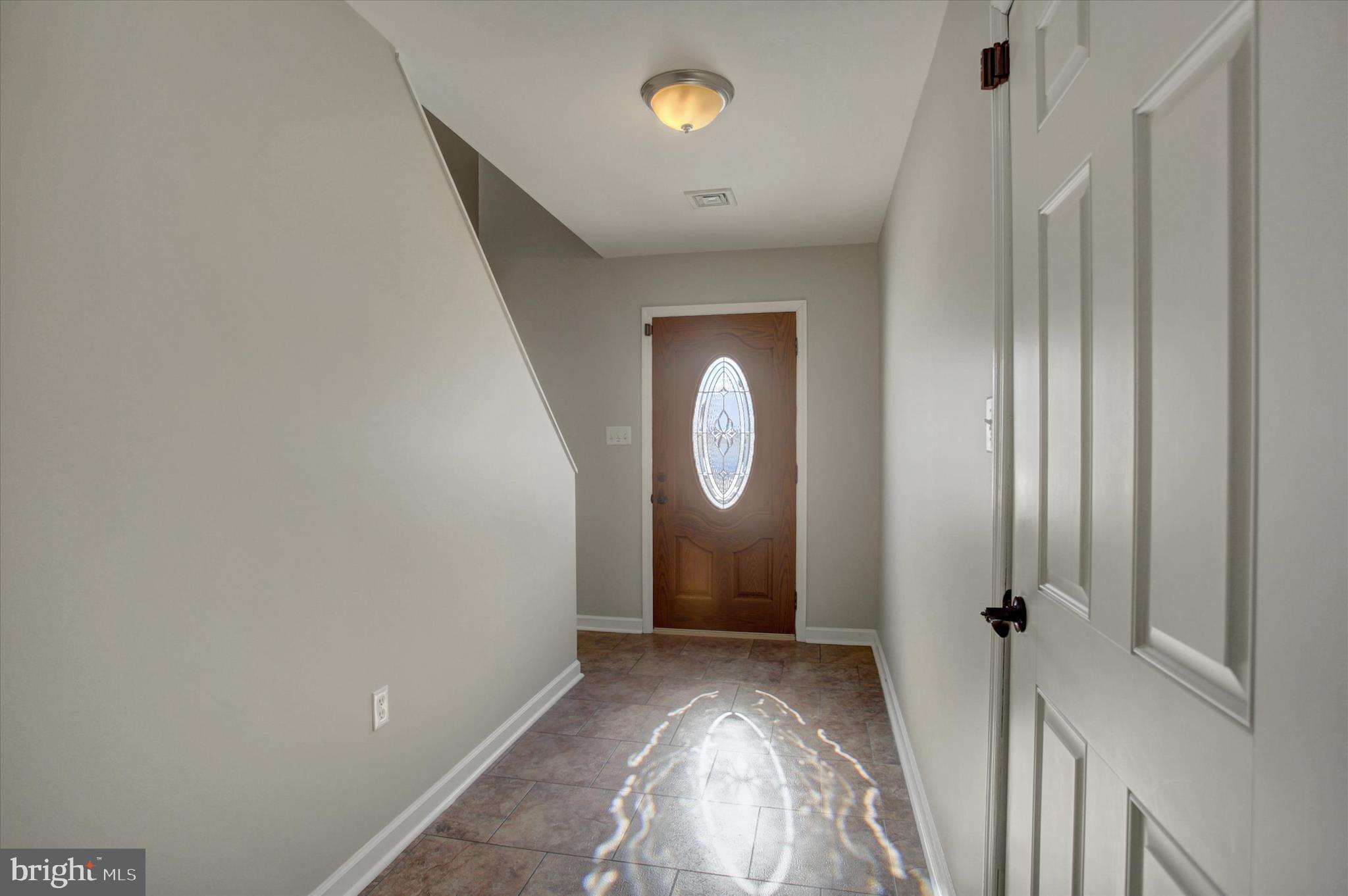 RANDOM OAKS - Residential