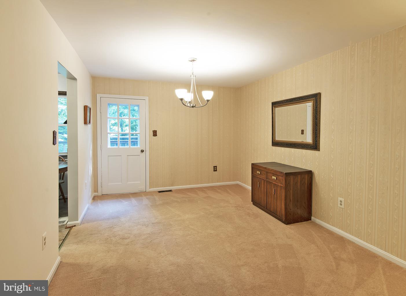 SOUTH HILL ESTATES - Residential