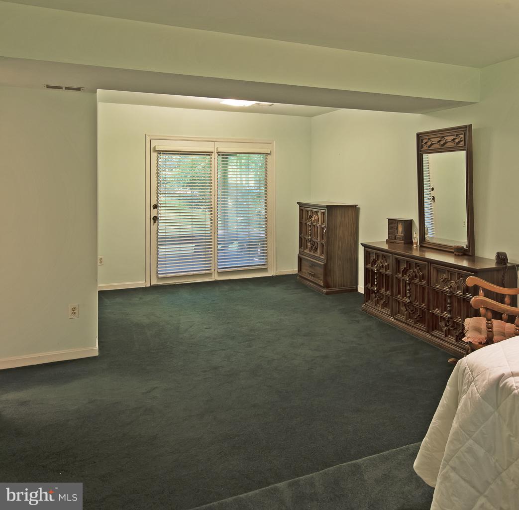 SOUTH HILL ESTATES - Residential