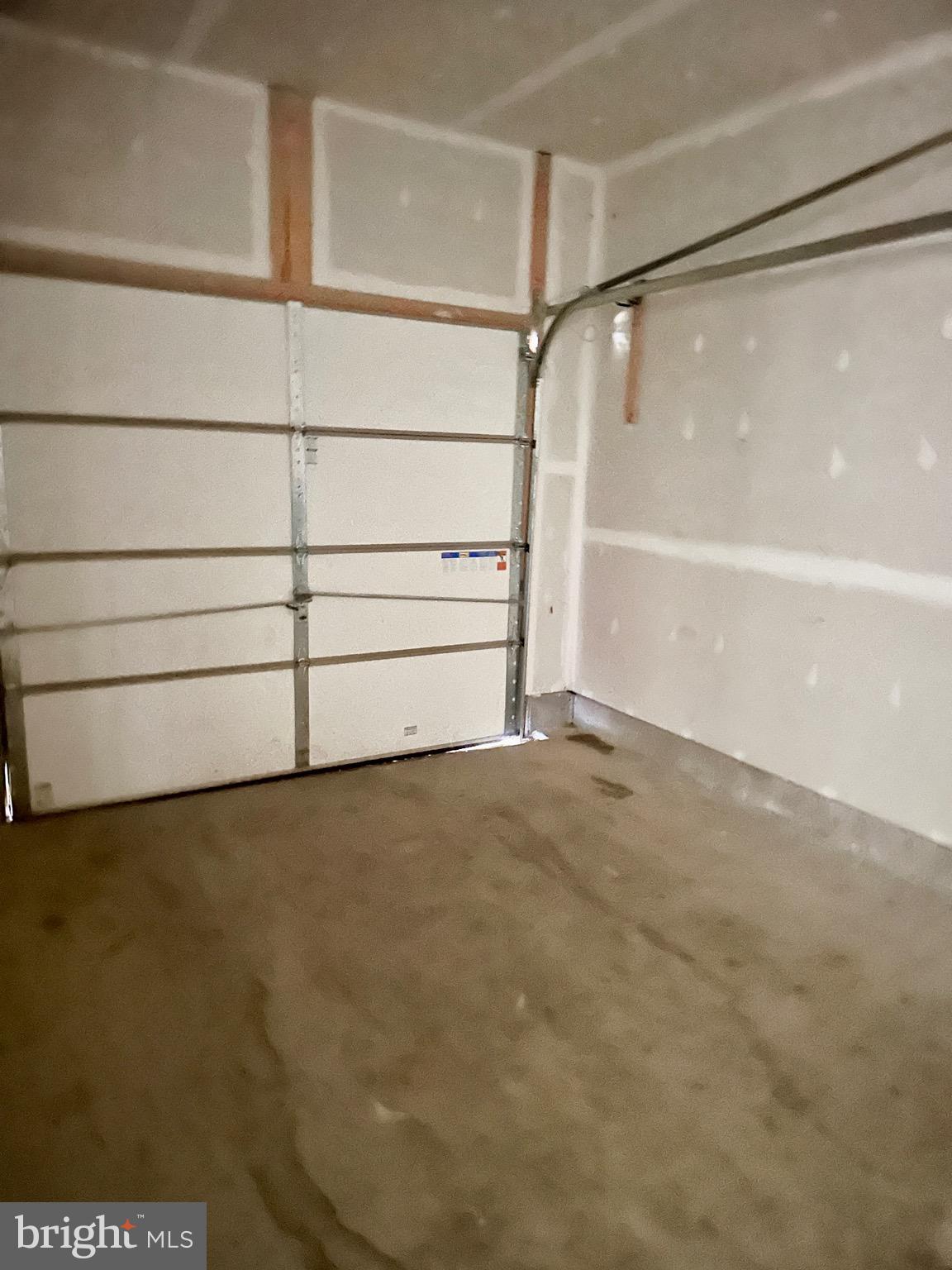 SNOWDEN BRIDGE - Residential Lease