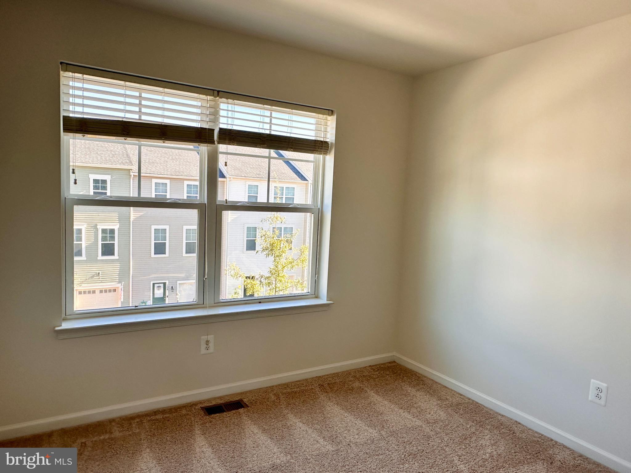 SNOWDEN BRIDGE - Residential Lease