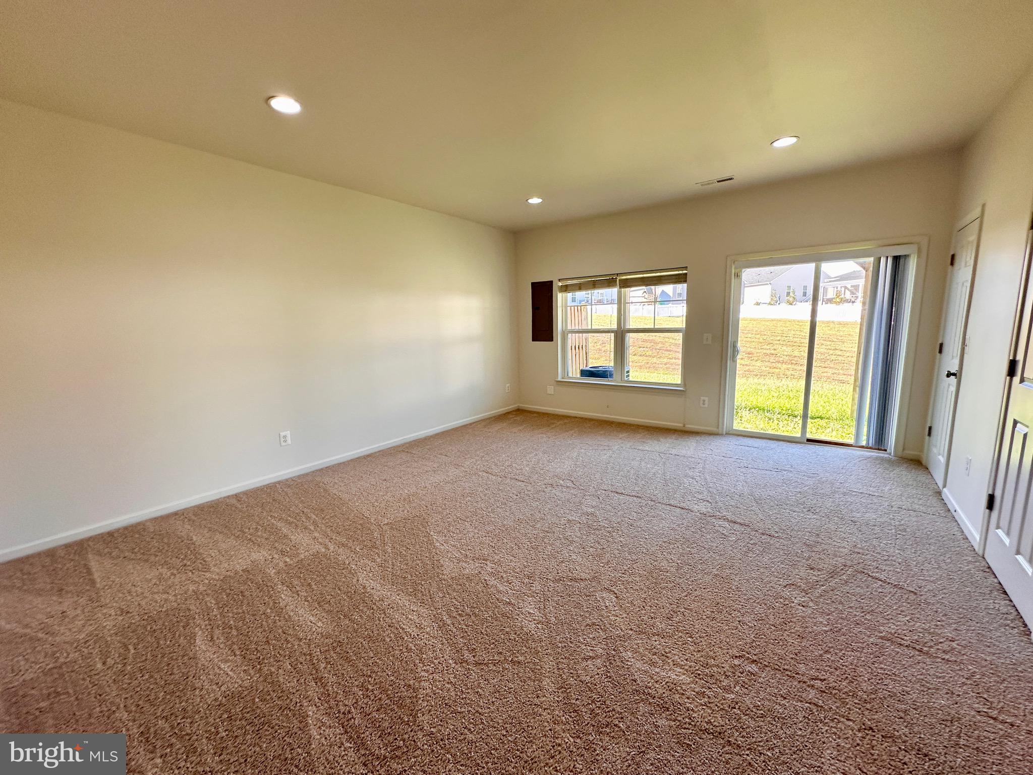 SNOWDEN BRIDGE - Residential Lease