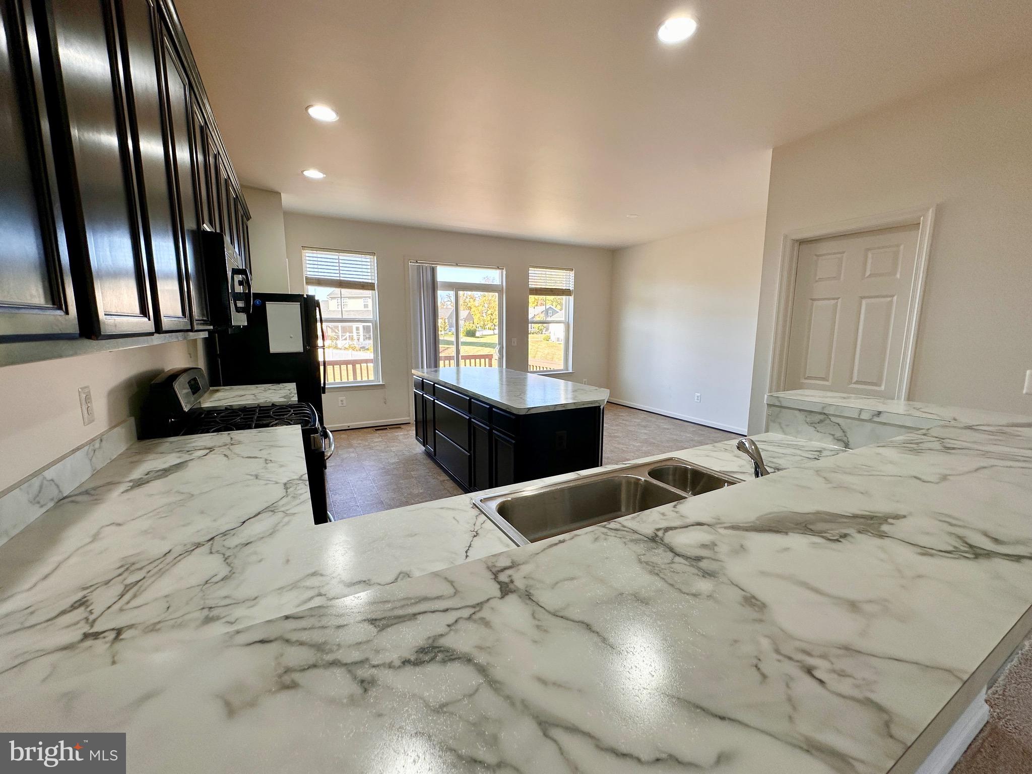 SNOWDEN BRIDGE - Residential Lease