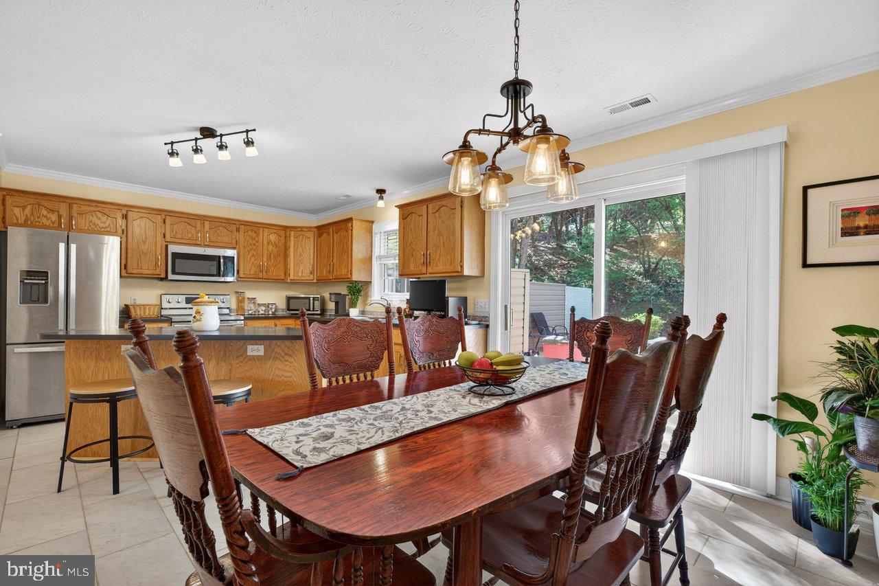 EMERALD DRIVE ESTATES - Residential