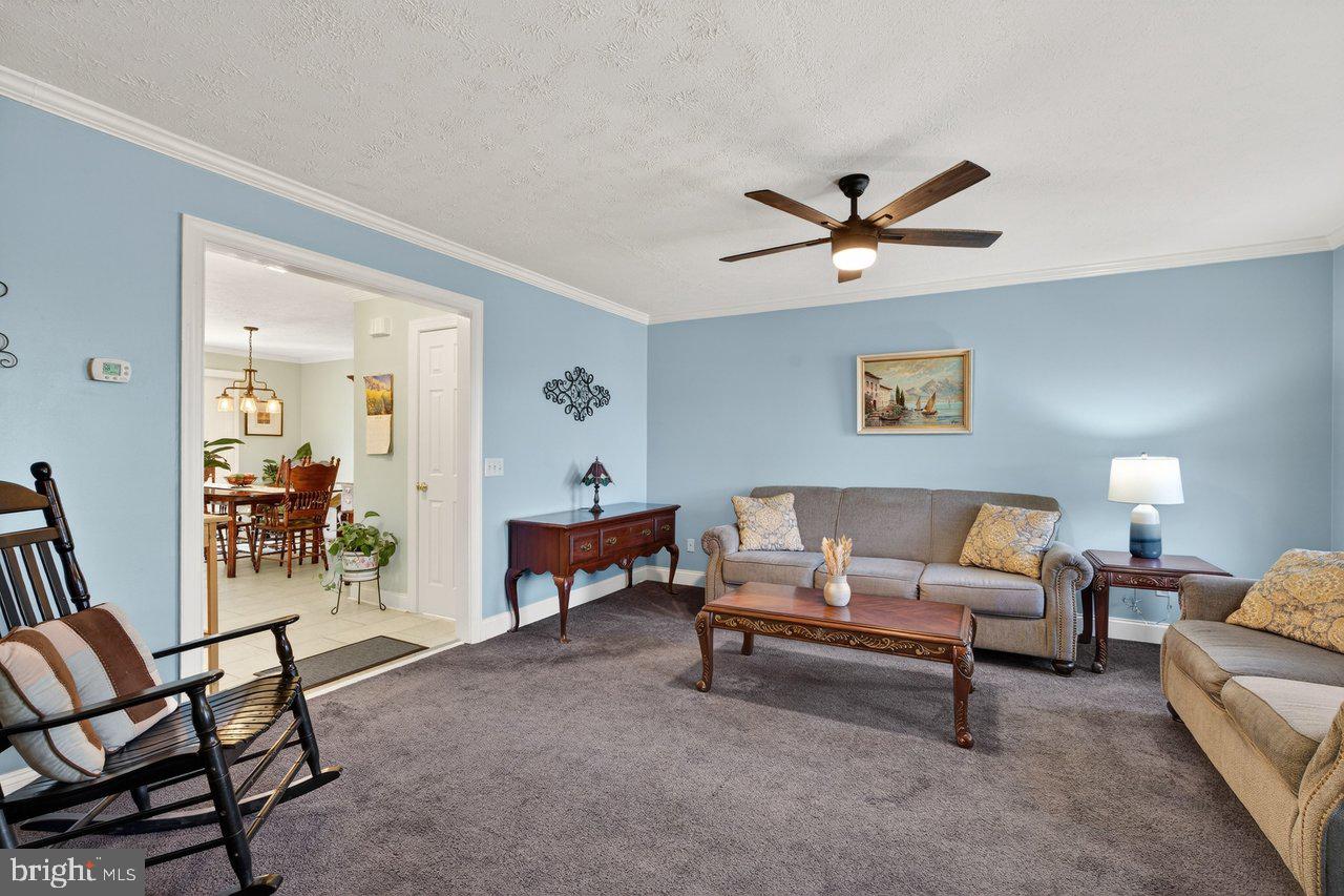 EMERALD DRIVE ESTATES - Residential