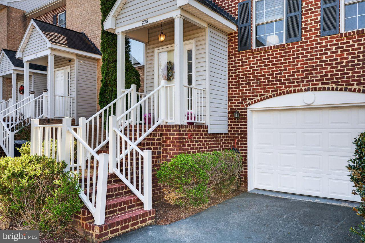 EMERALD DRIVE ESTATES - Residential