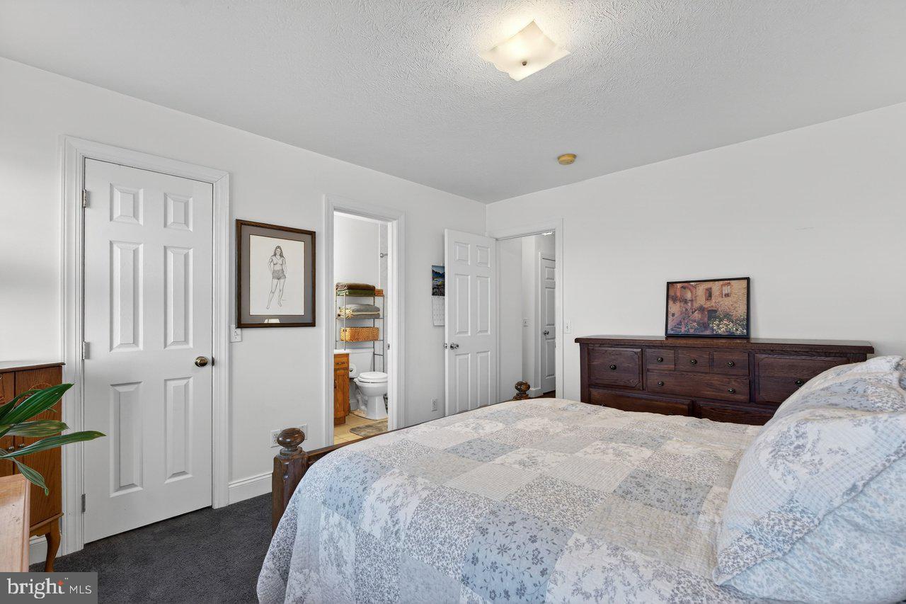 EMERALD DRIVE ESTATES - Residential