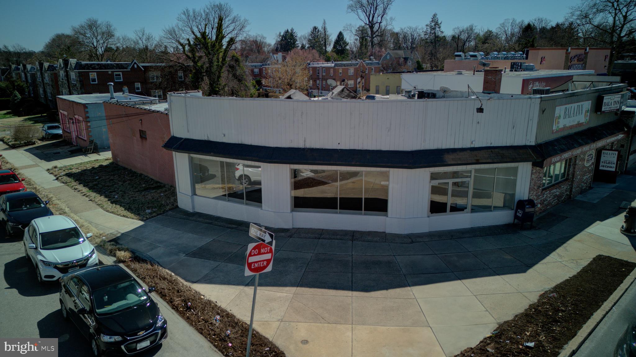 WYNNEFIELD - Commercial Sale