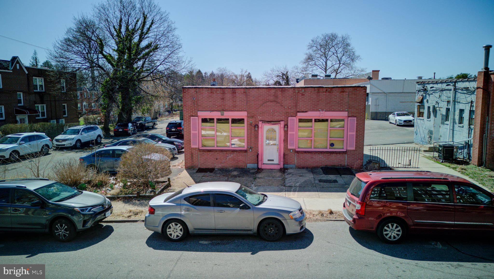 WYNNEFIELD - Commercial Sale