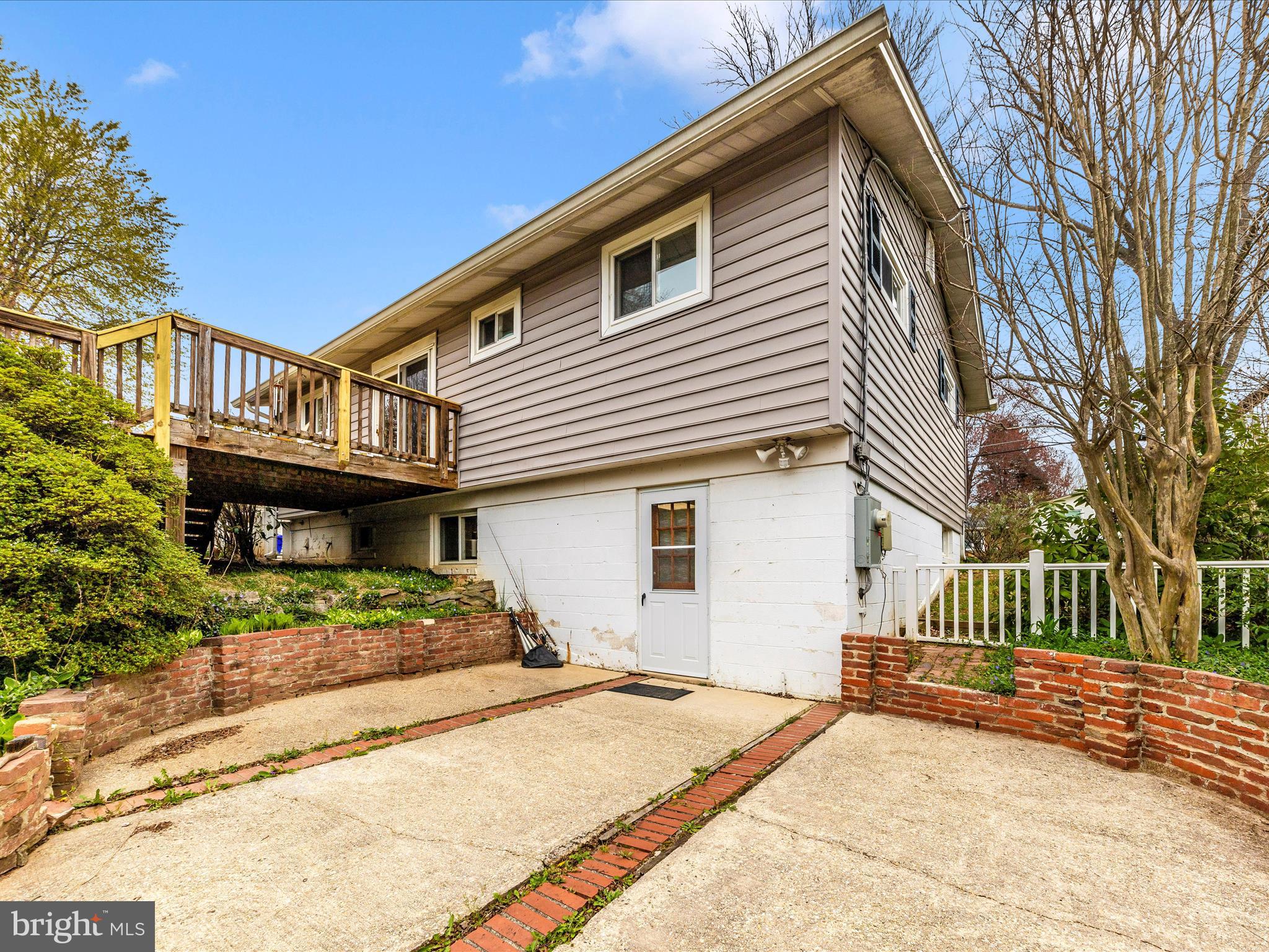 ASPEN HILL PARK - Residential