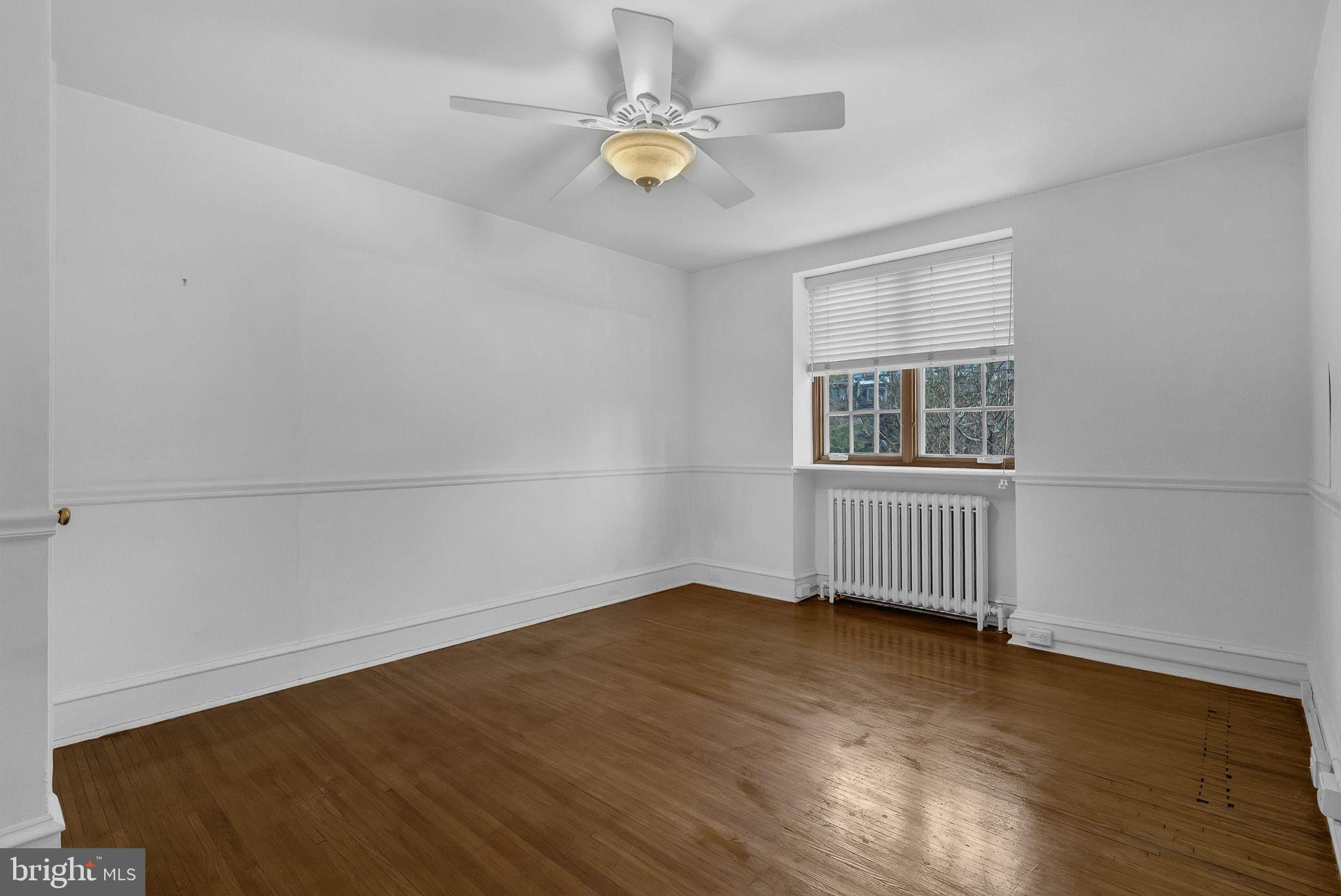 EAST FALLS - Residential