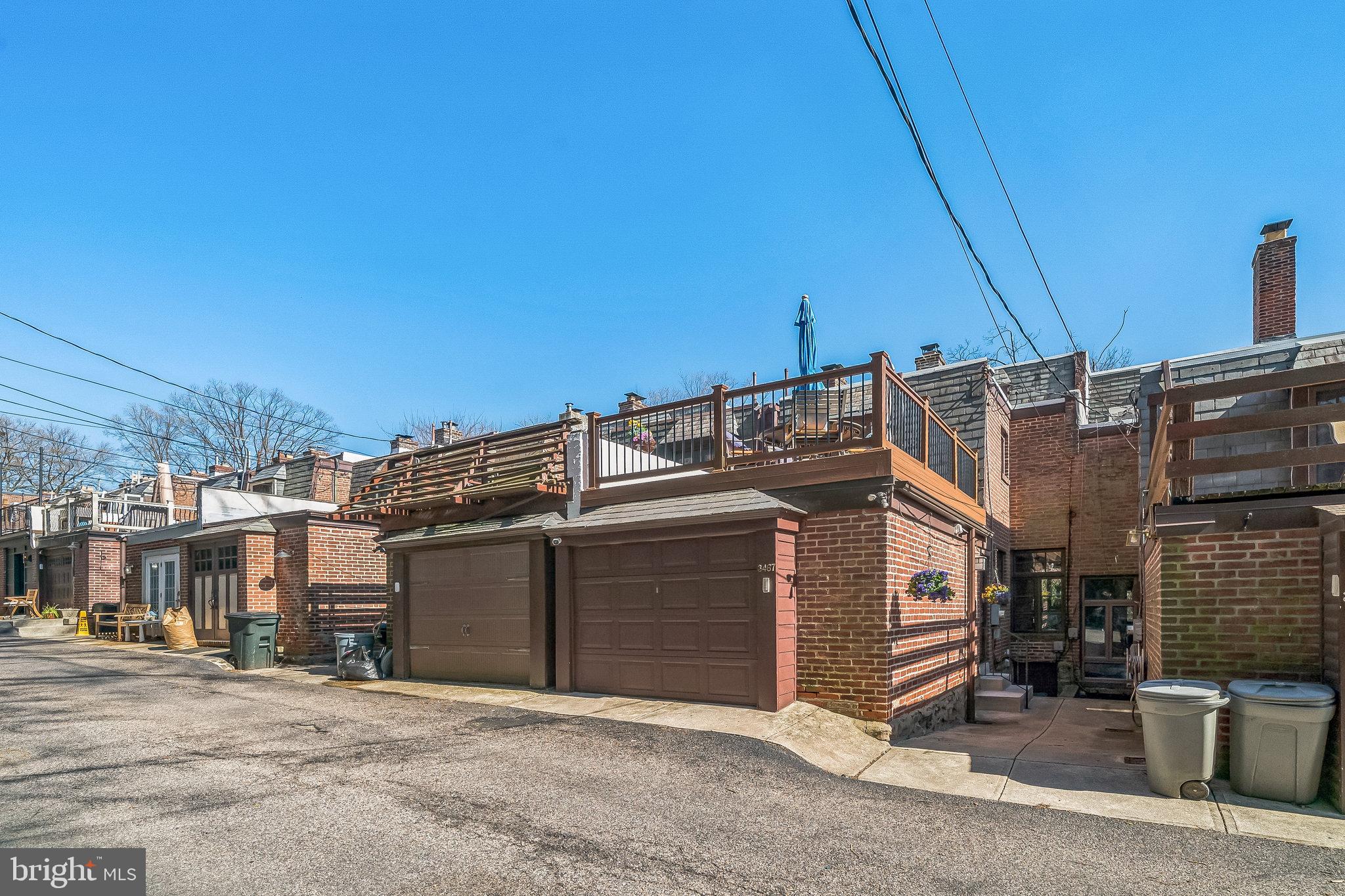 EAST FALLS - Residential