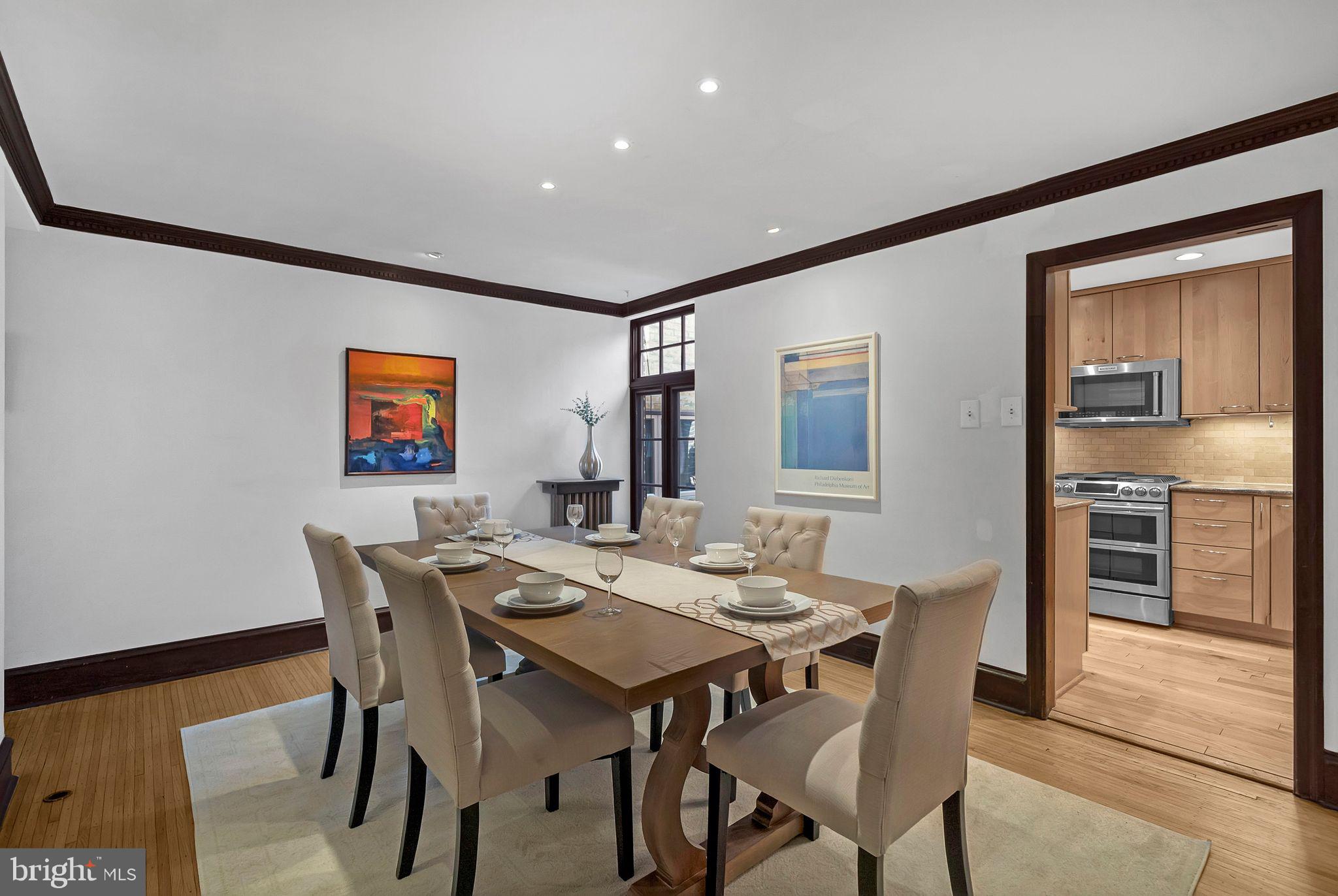 EAST FALLS - Residential